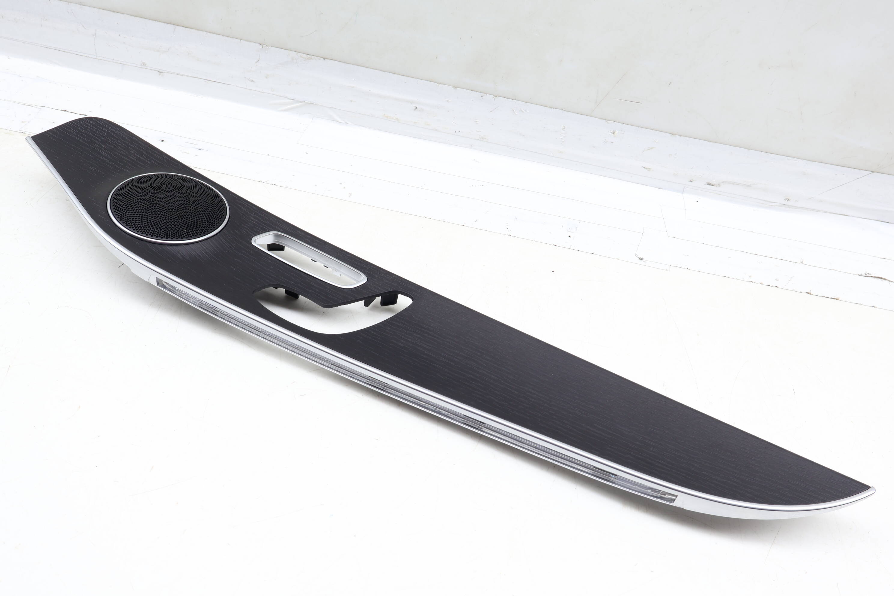 Door Trim Panel / Speaker Grille 2057205624