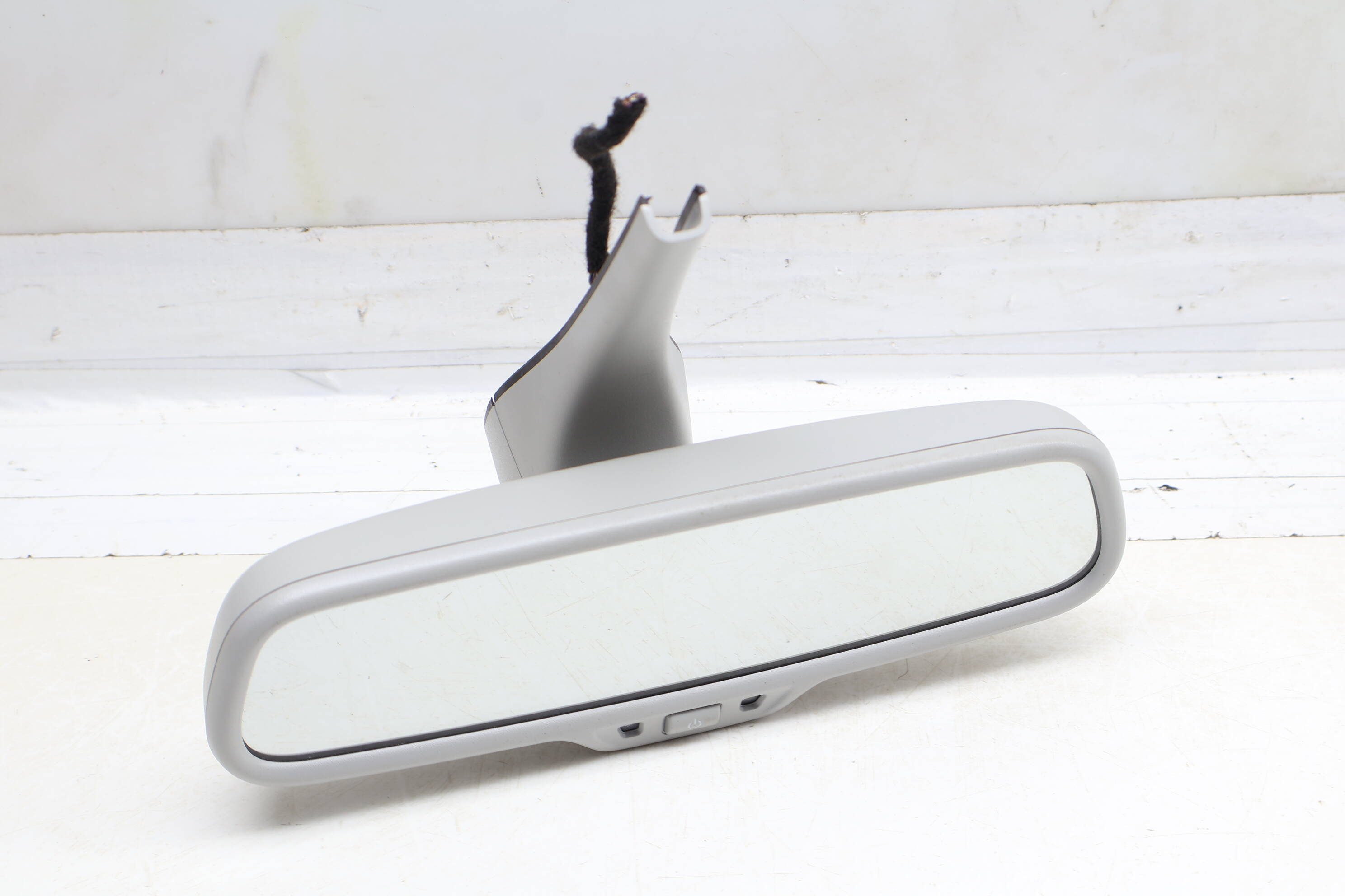 Interior Rear View Mirror W/ Auto Dim / Compass 8T0857511AC