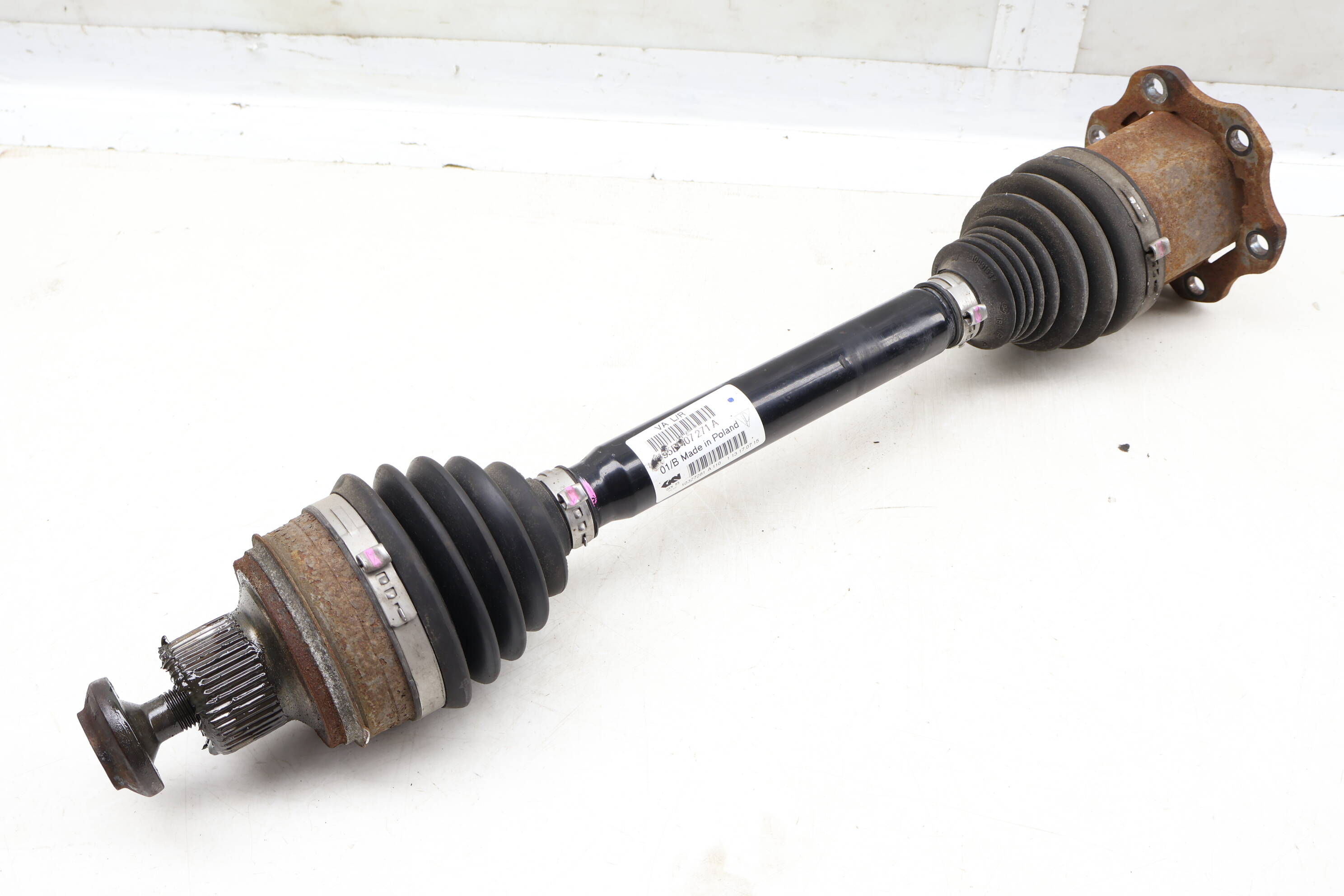 Porsche Front Cv Axle Shaft (Macan) 95B407271A