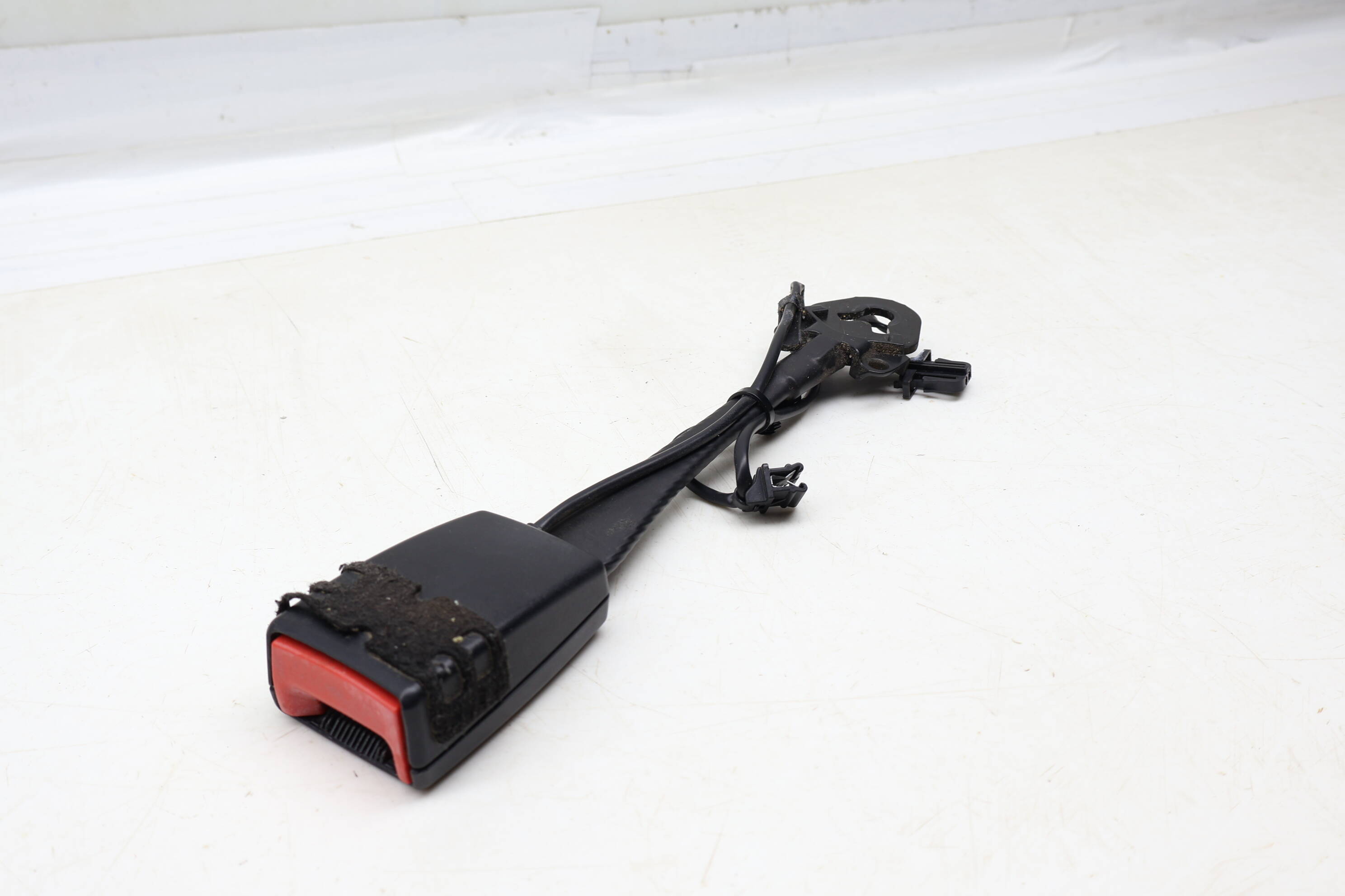 Seat Belt Buckle Receiver 8K0857755G