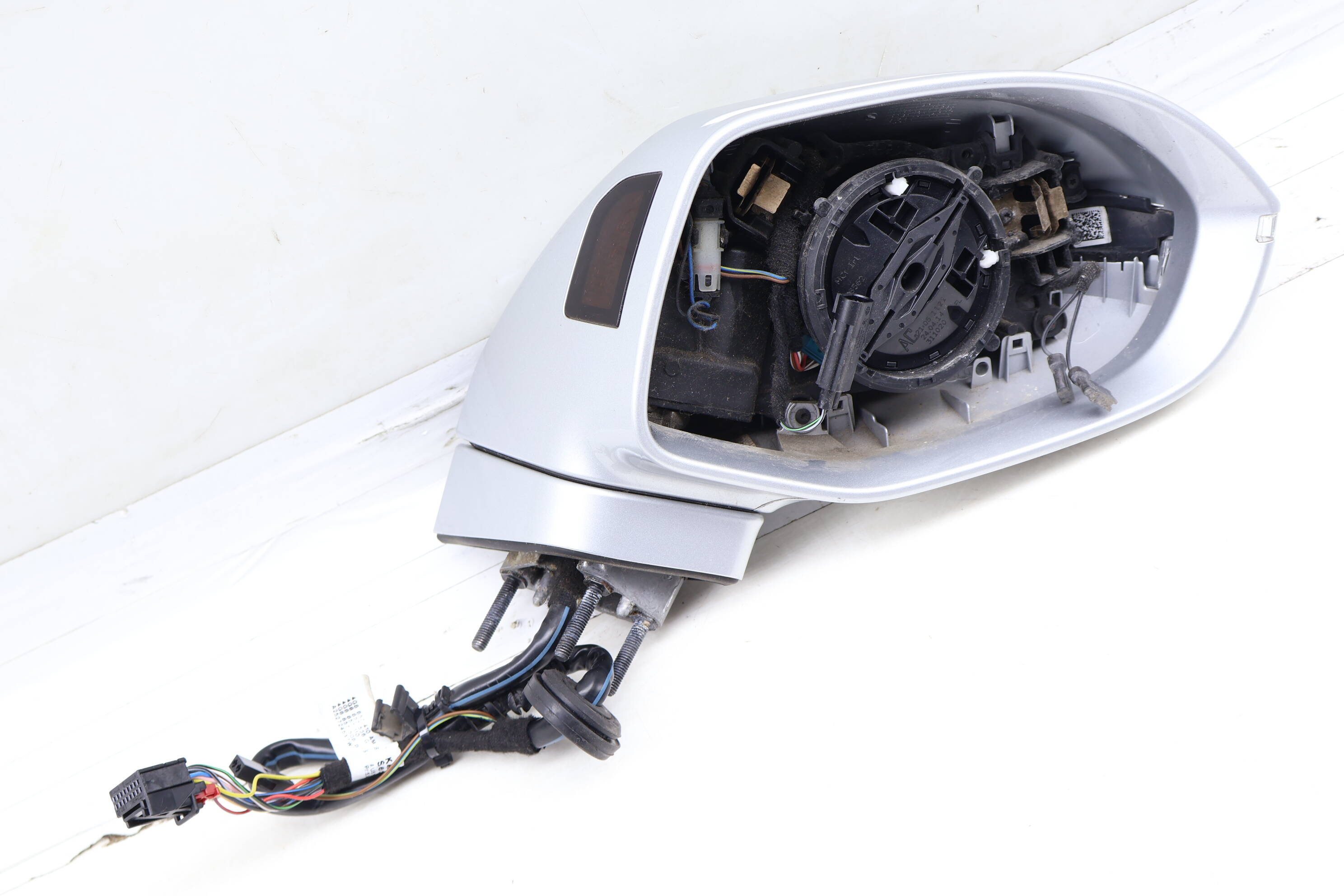 Side View Mirror W/ Memory 4G8858532AM