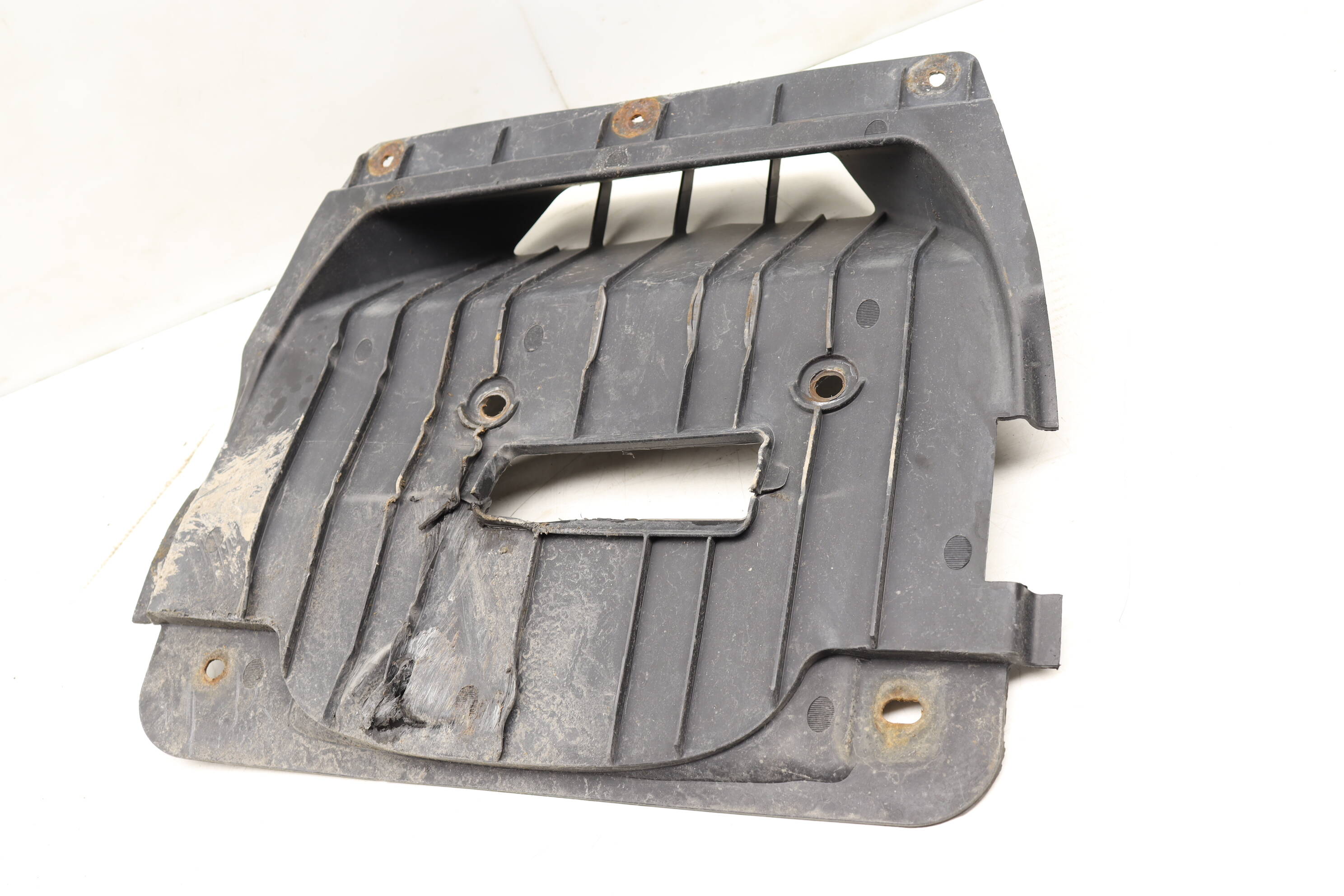Porsche Underbody Shield Panel / Liner (Center) 95B825370A