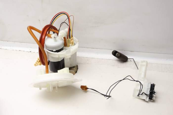 In-Tank Fuel Pump Assembly 4M0919087F main product photo