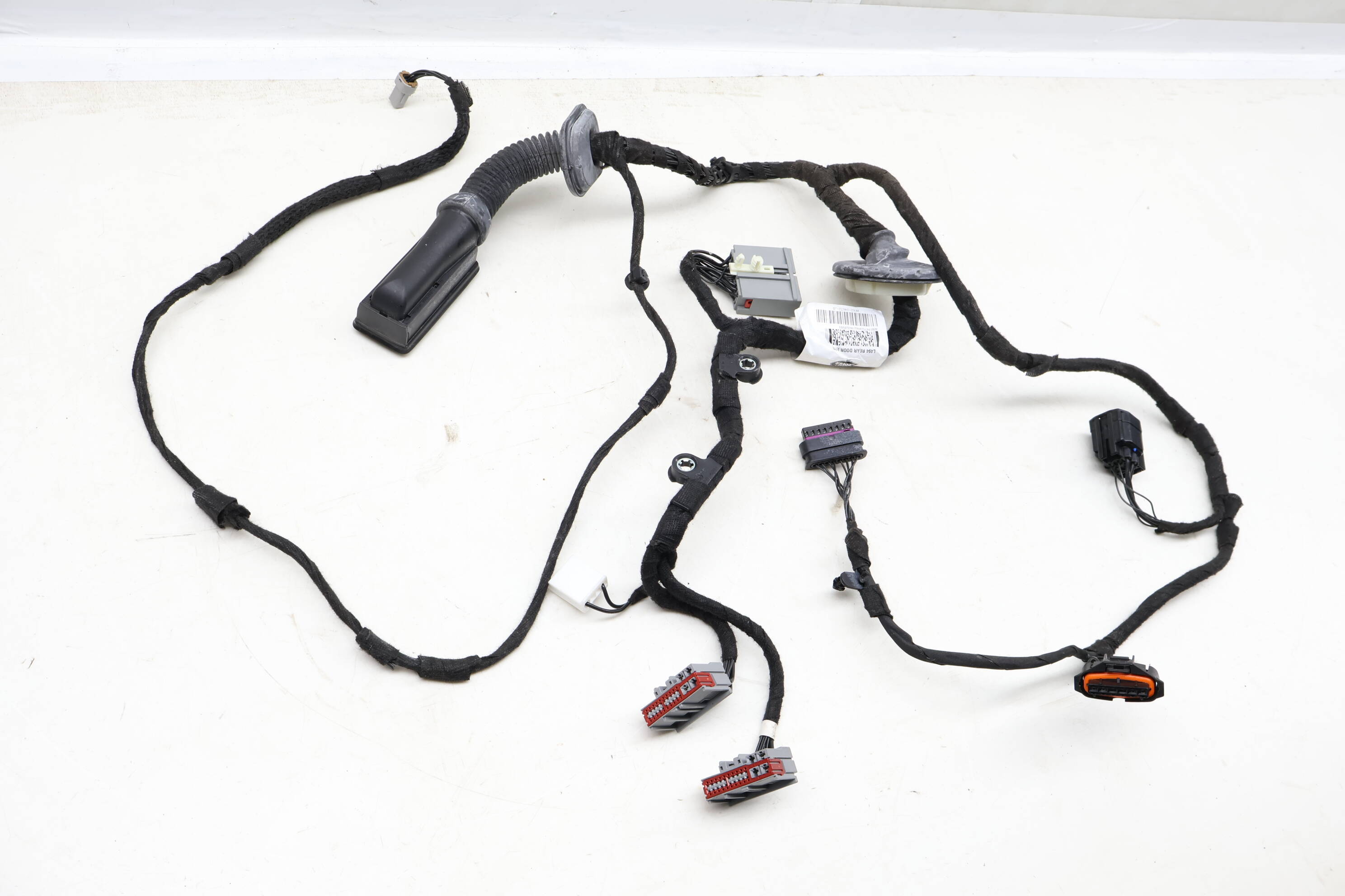 Door Wire / Wiring Harness HK6214632JB
