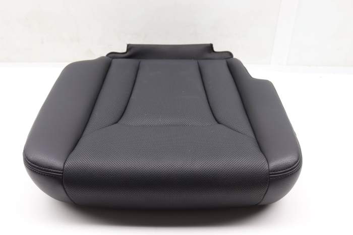 2Nd Row Lower Seat Bottom (Leather) 4M0883406AB main product photo
