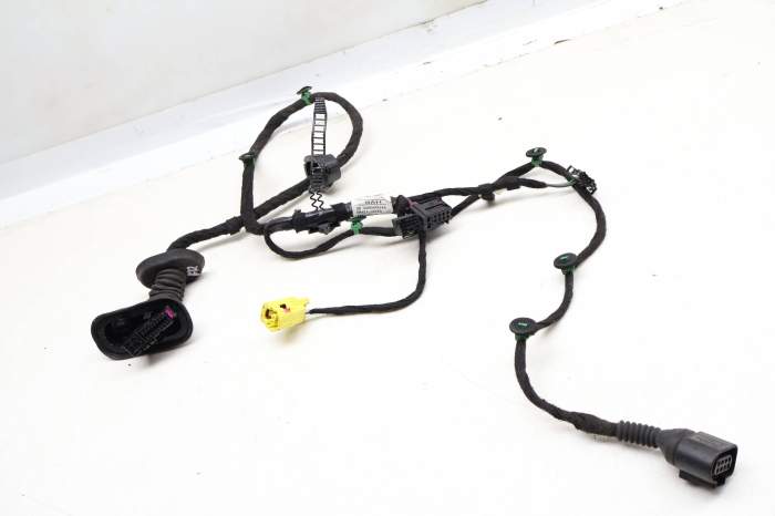 Door Wire / Wiring Harness 8E1971029AH main product photo