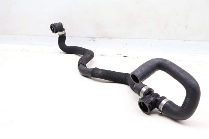 Diesel Engine Coolant Hose / Line 11538514233 main product photo