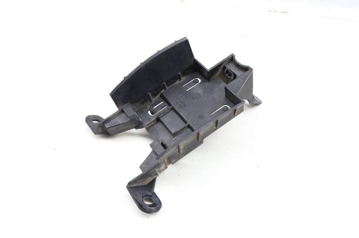 Blind Spot Detection Sensor / Module Bracket 5NA907456A main product photo