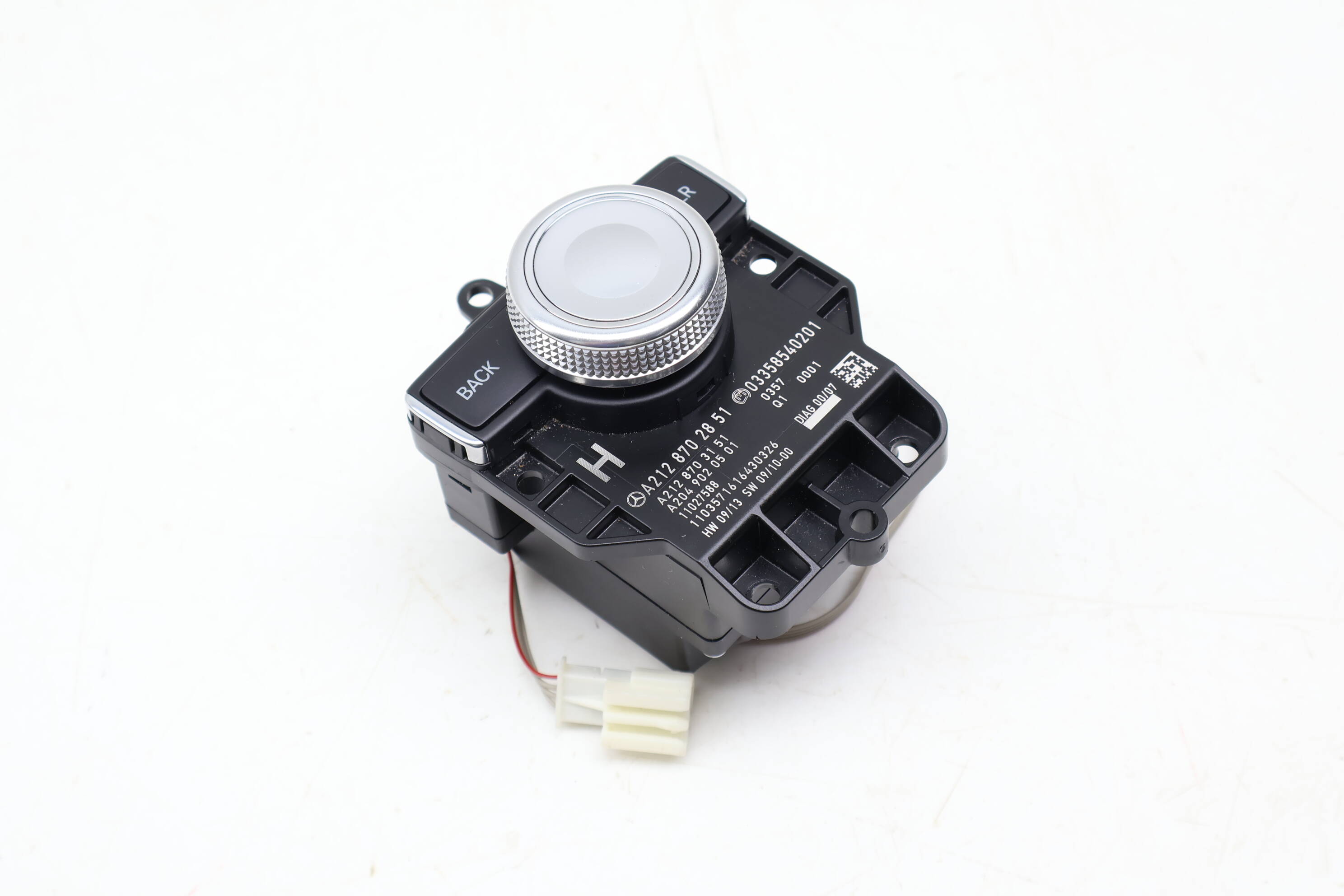 Audio / Comand Control Switch 2128702851