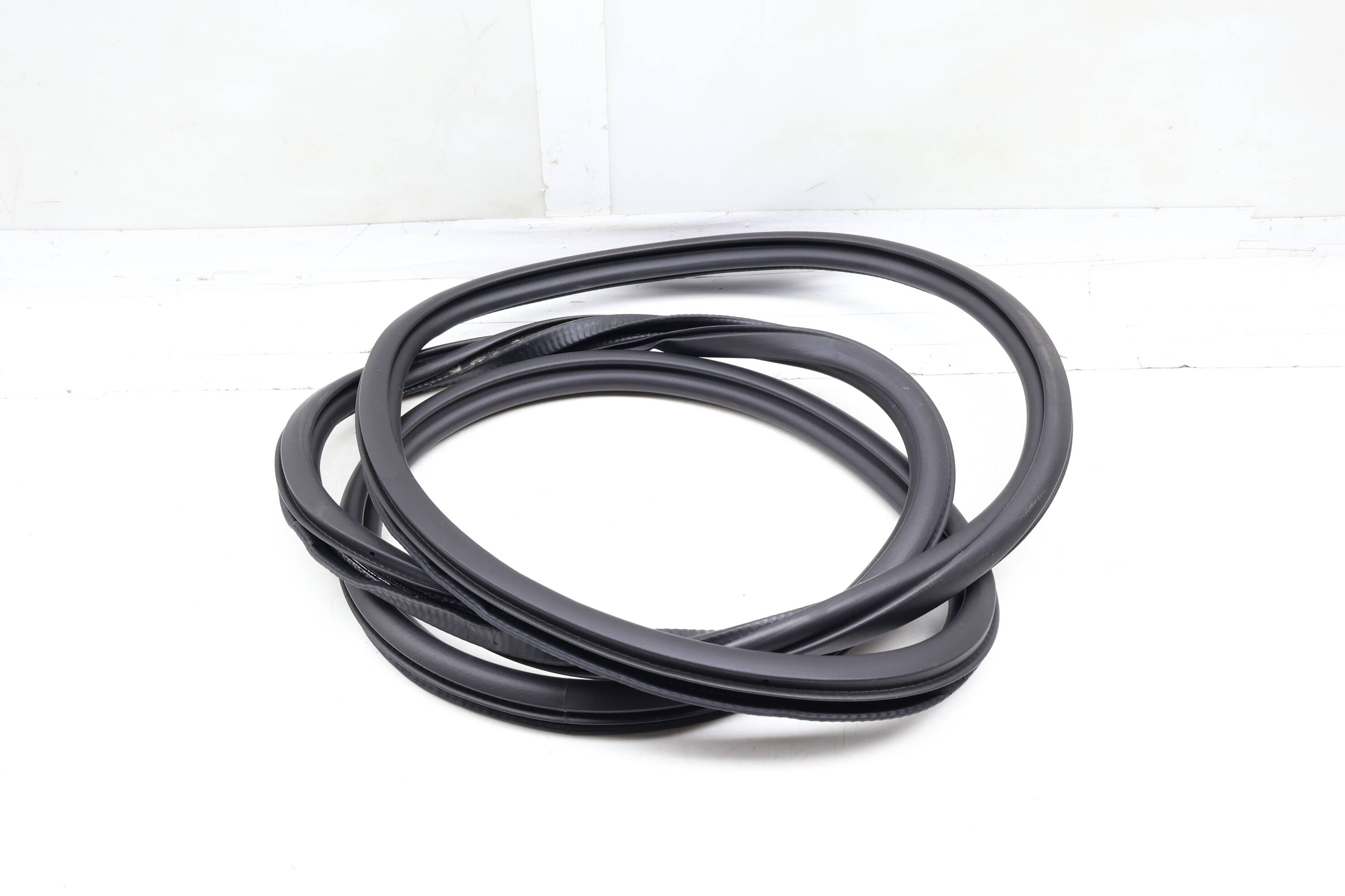 Inner Door Seal / Weather Stripping 9Y0833721