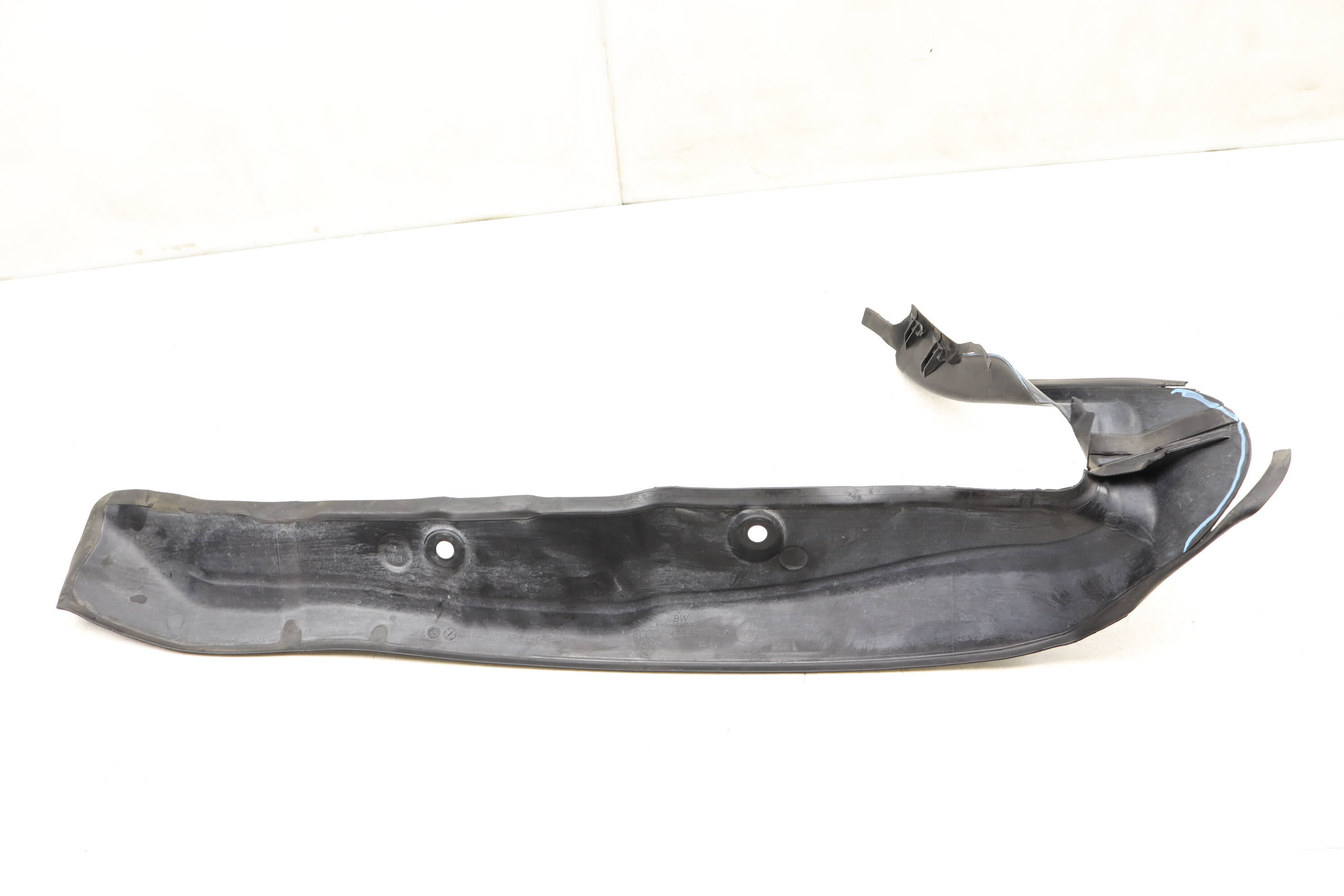 Inner Fender End Plate / Cover 4G8821112A