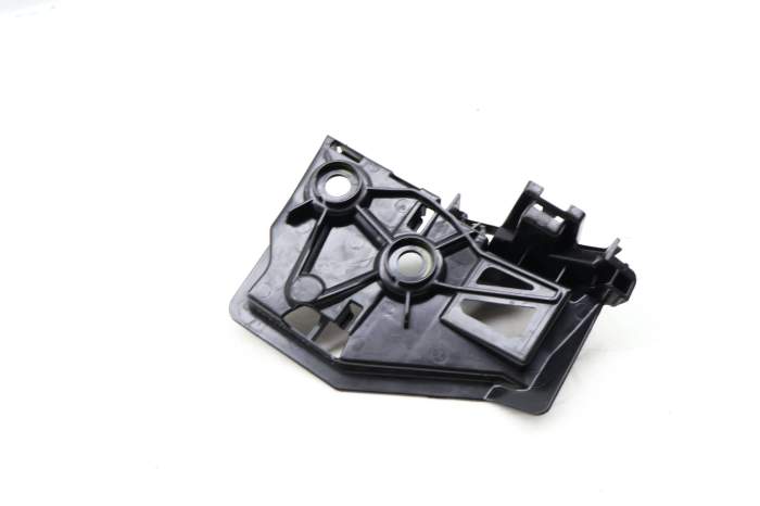 Bumper Mount Bracket / Guide 5NN807393A main product photo