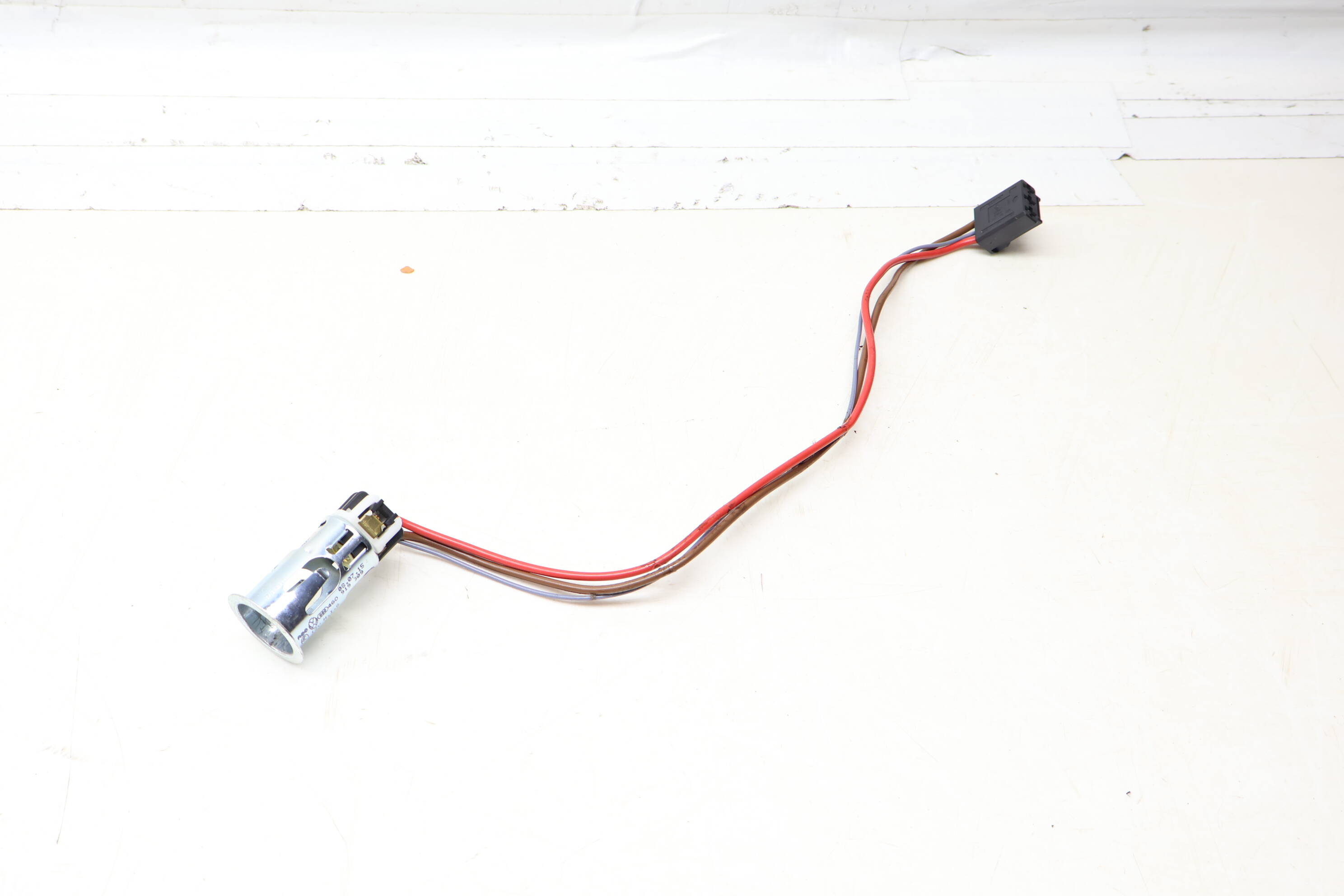 12V Power Outlet 4G0919309