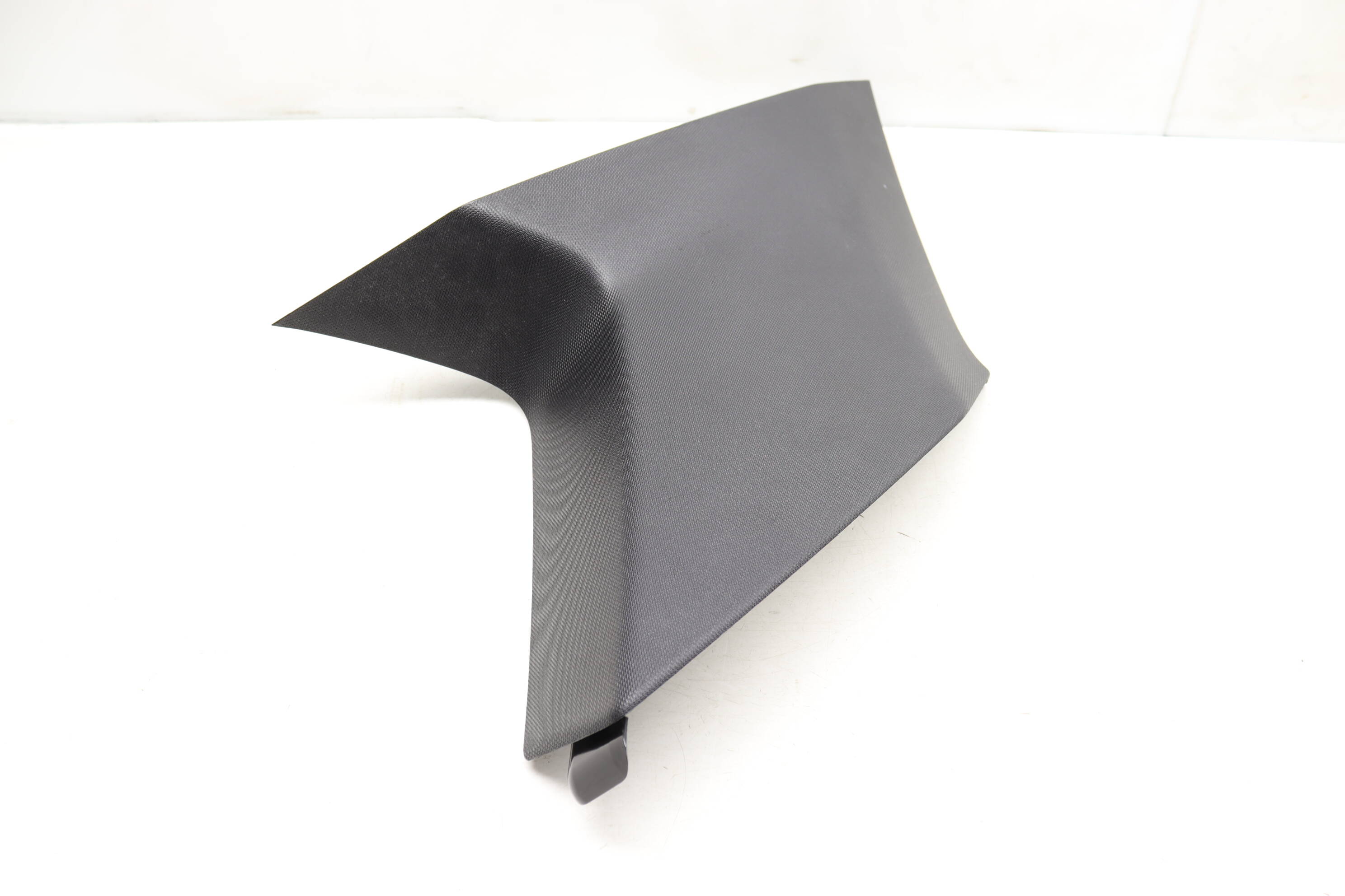 Upper D Pillar Trim / Cover 51438058599