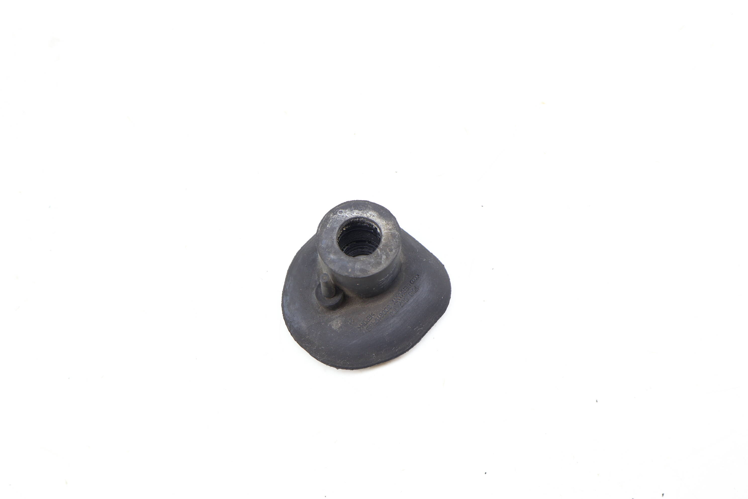 Vacuum Check Valve / Grommet 8D0611743B