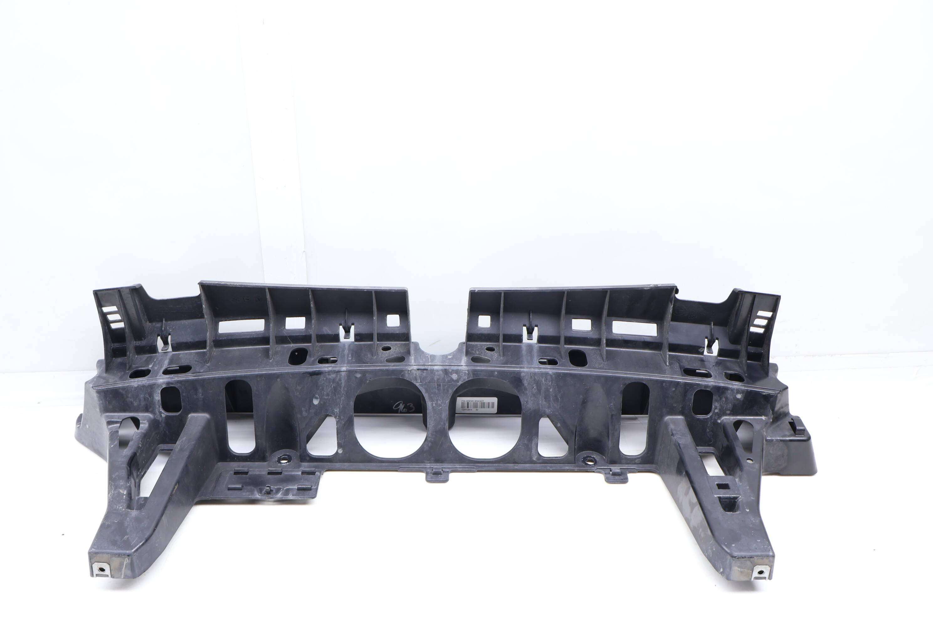 Center Bumper Mount Bracket 51127294391