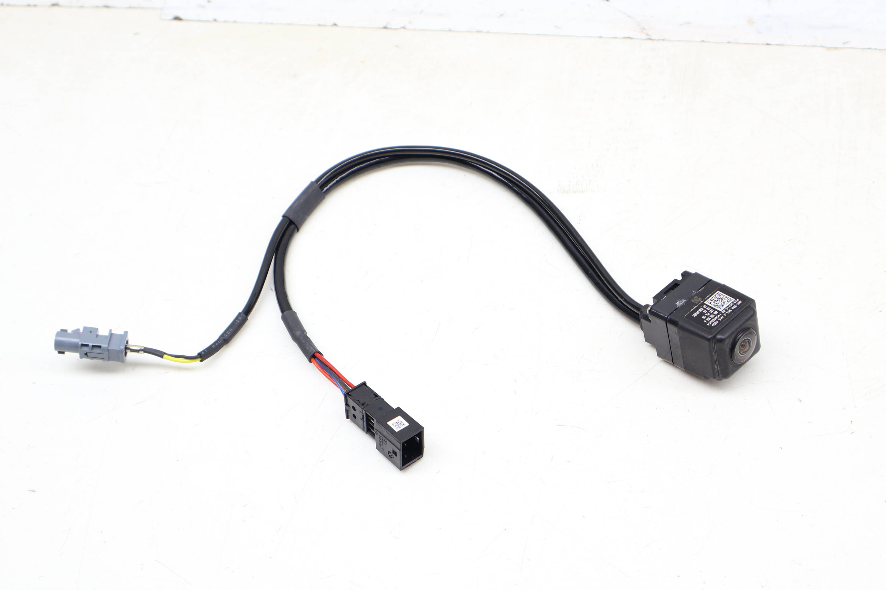 Rear View / Reverse Backup Camera 4M0980556A 9A798055600