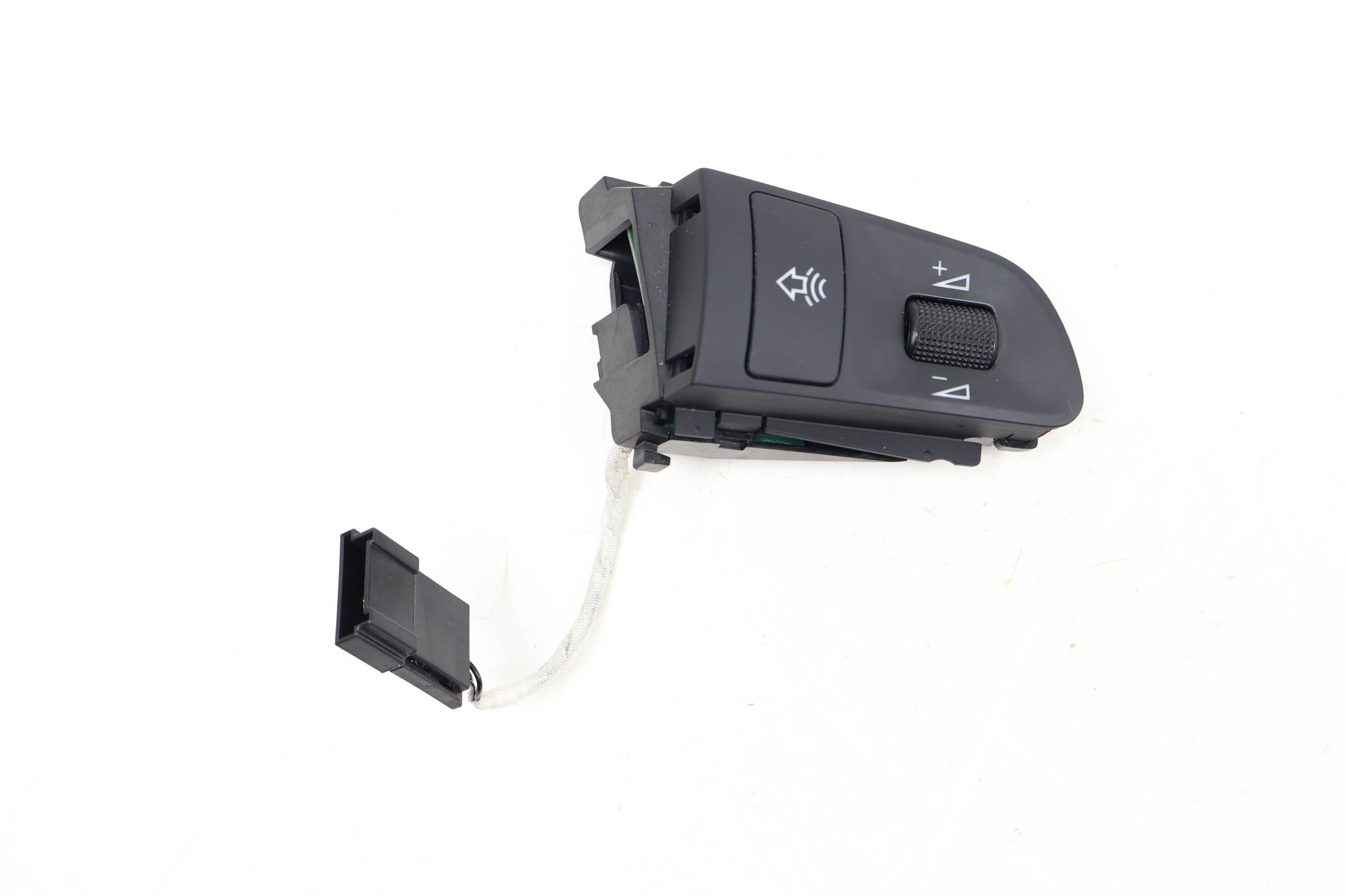 Steering Wheel Control Button / Switch 4F0951527A