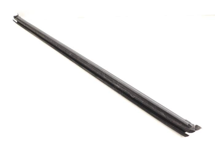 Inner Door / Window Slot Seal 5GM837479B main product photo