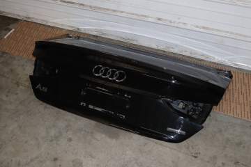 Coupe Trunk / Deck Lid 8W6827025C