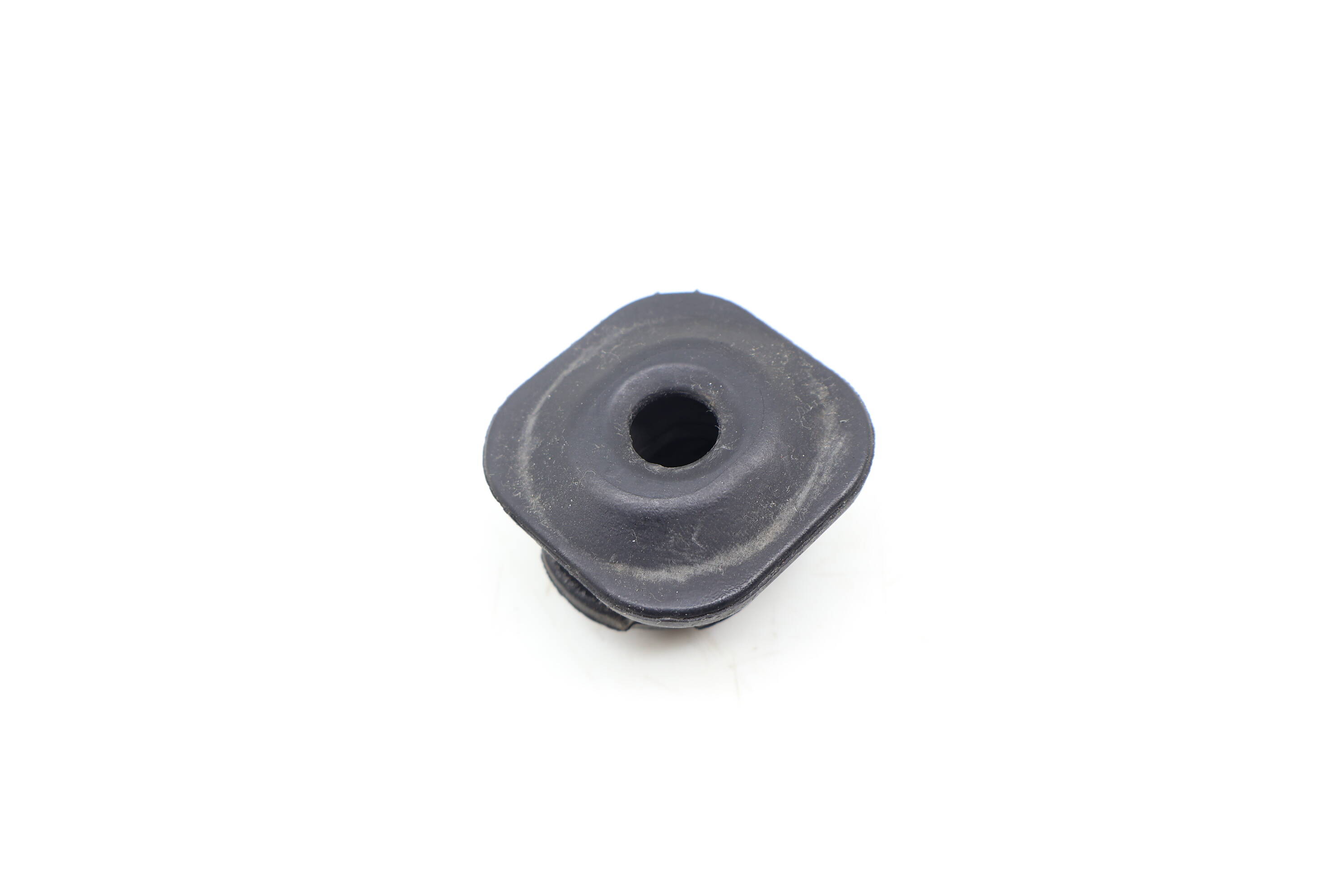 Upper Radiator Rubber Mount 8K0121275C