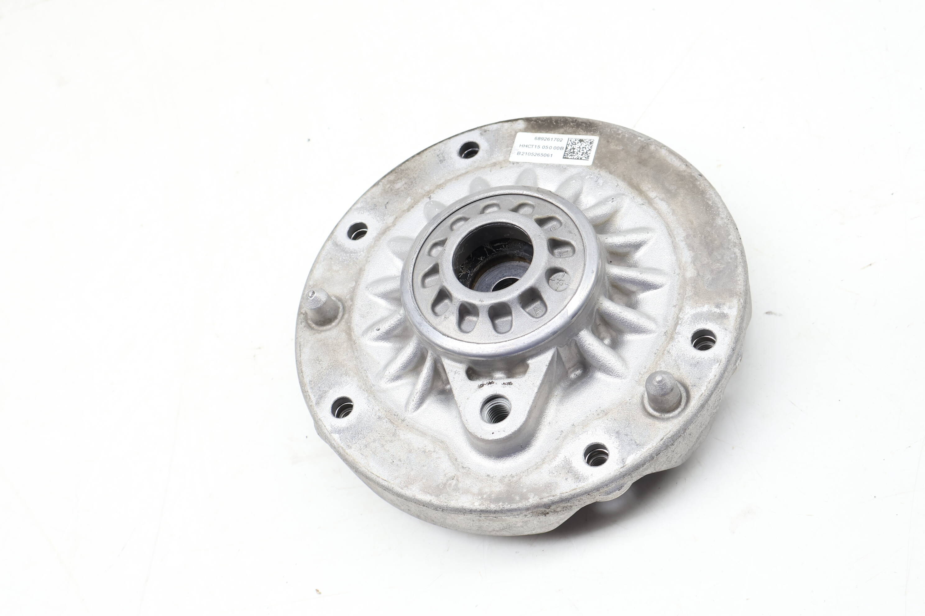 Upper&#x20;Strut&#x20;&#x2F;&#x20;Shock&#x20;Mount&#x20;6892617