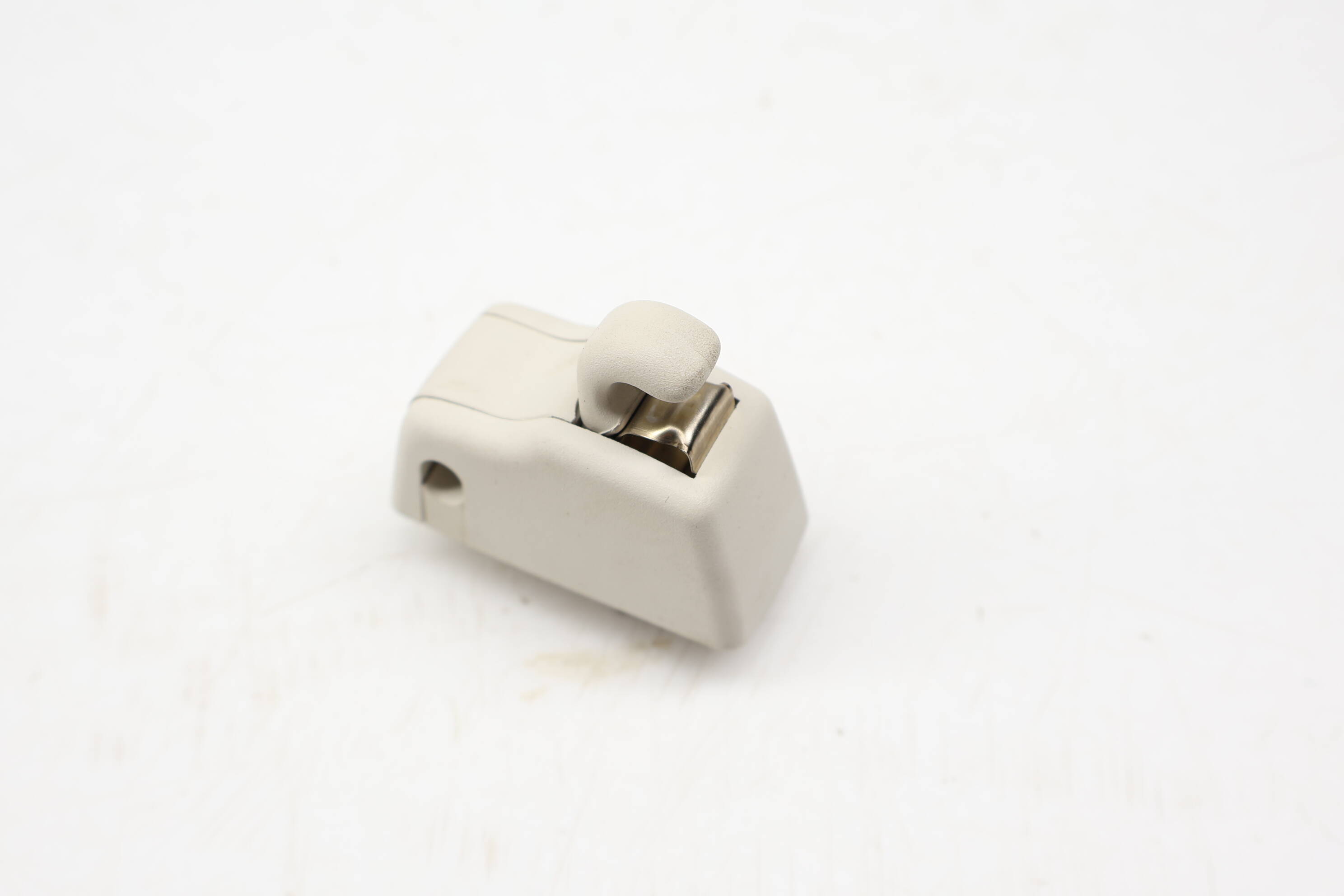 Sun Visor Clip / Bracket 4L0859562