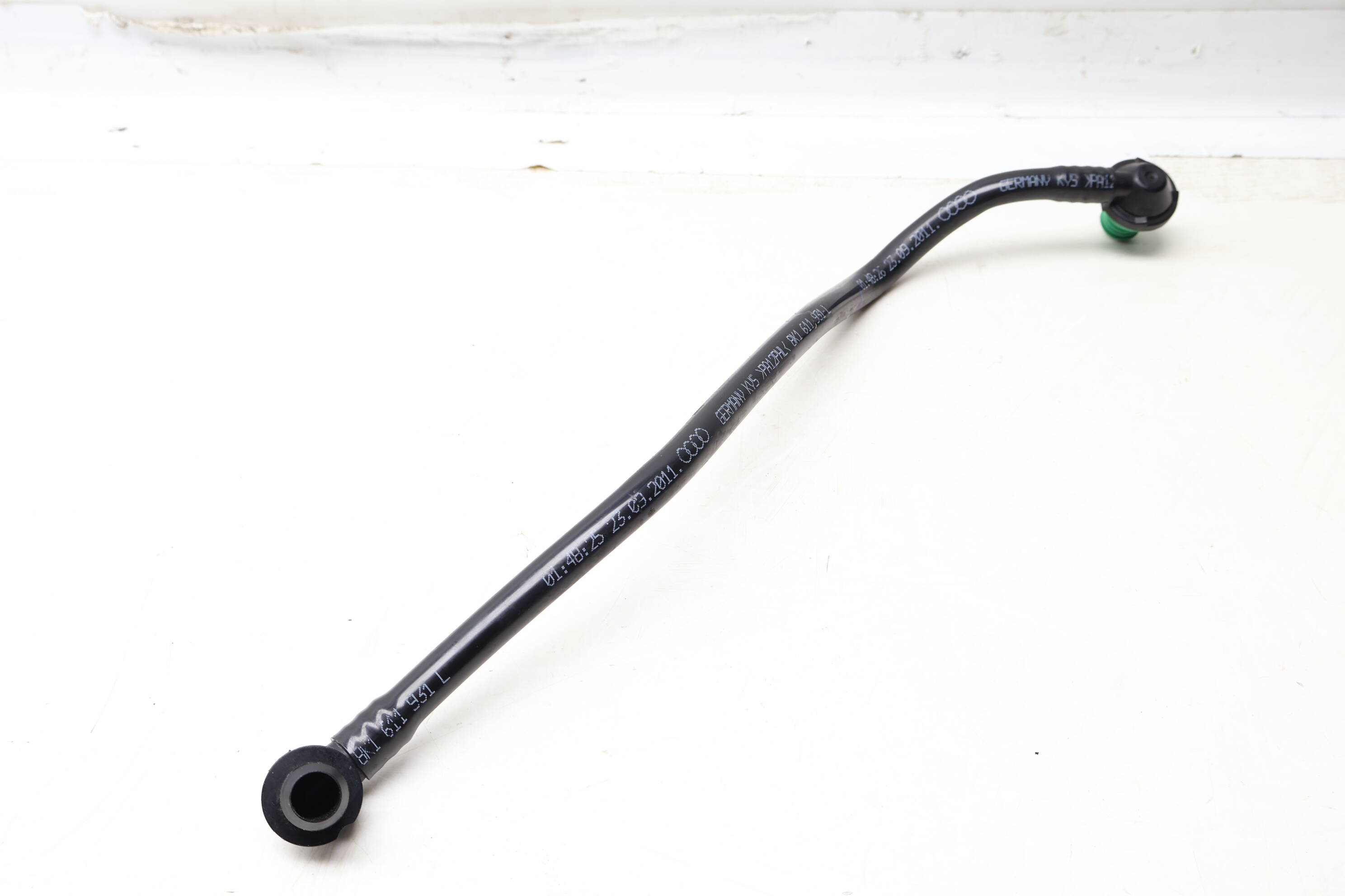 Brake Booster Vacuum Pipe / Line 8K1611931L