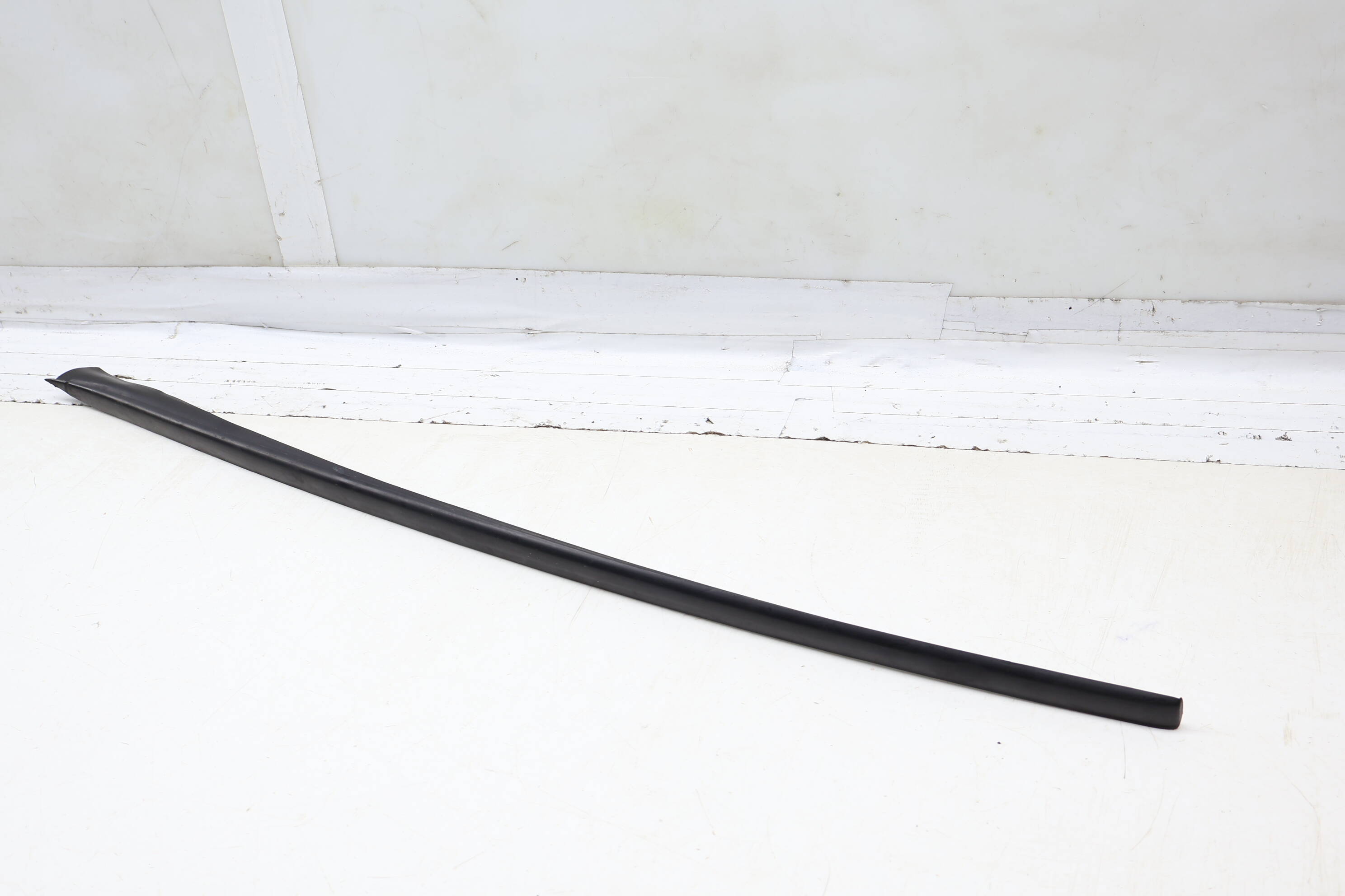 Windshield Side Trim / Seal 5G0854327B