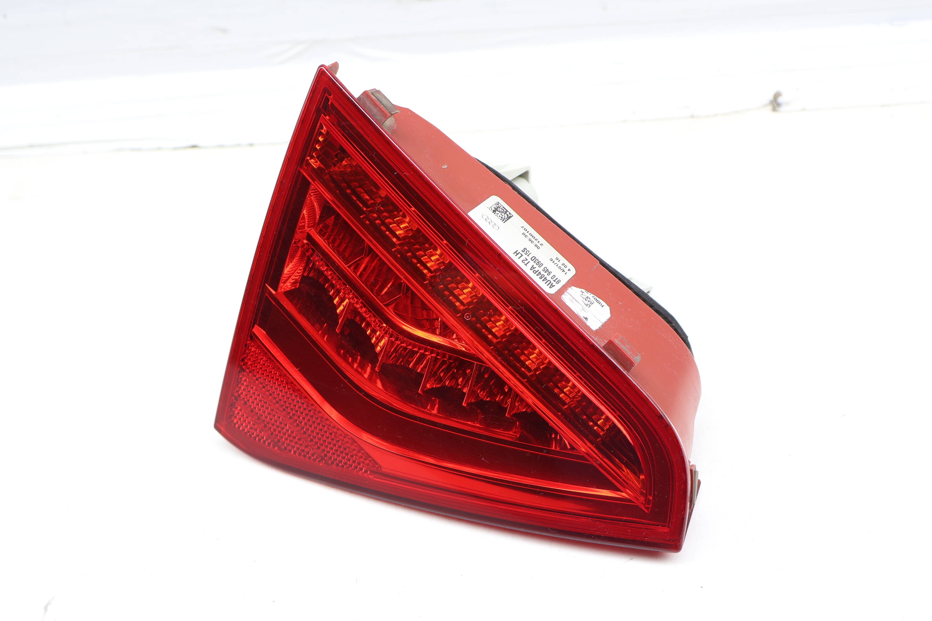 Inner Led Tail Light / Lamp 8T0945093D