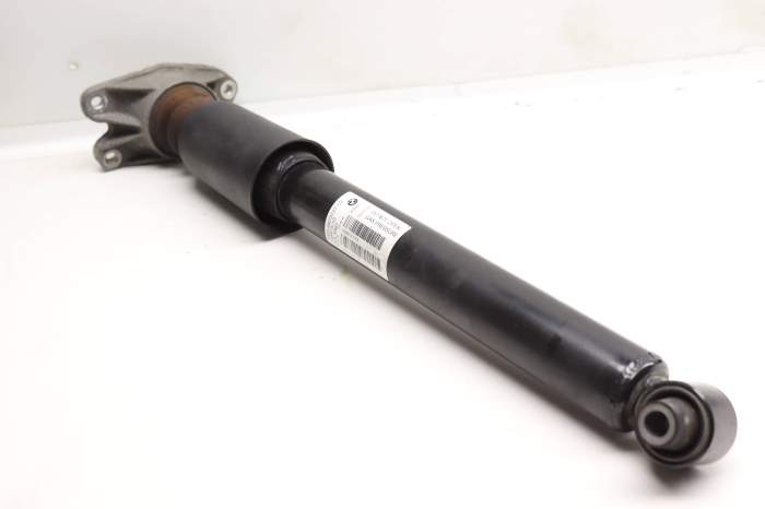 Strut / Shock Absorber 33526873727 main product photo