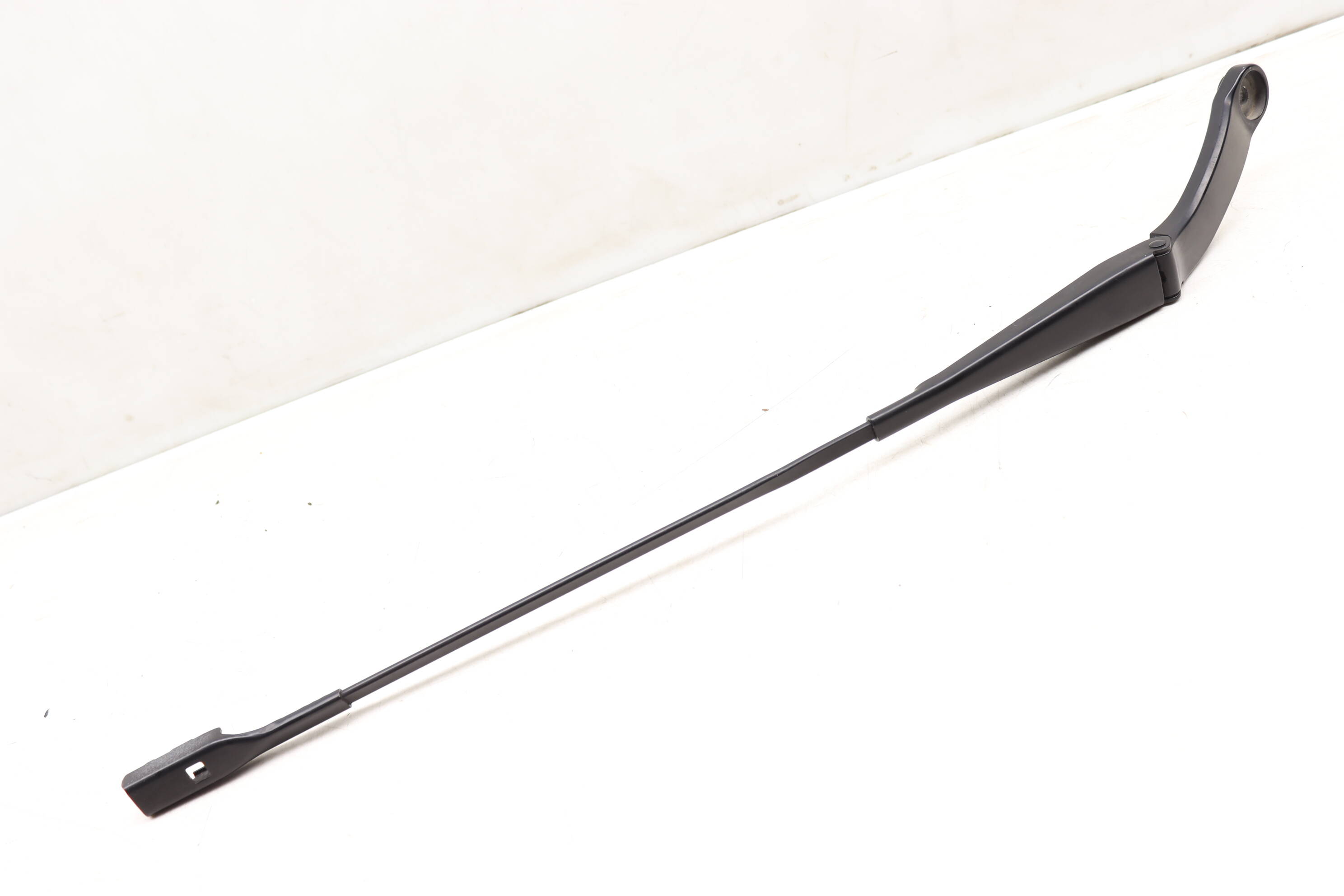 Windshield Wiper Arm 95B955408