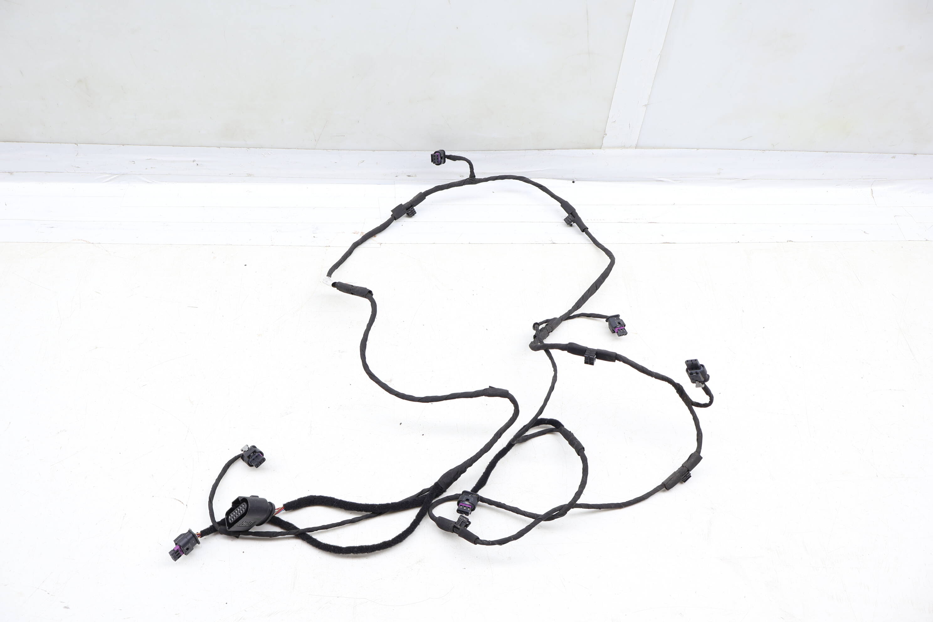 Bumper Wiring Harness 11K971104B