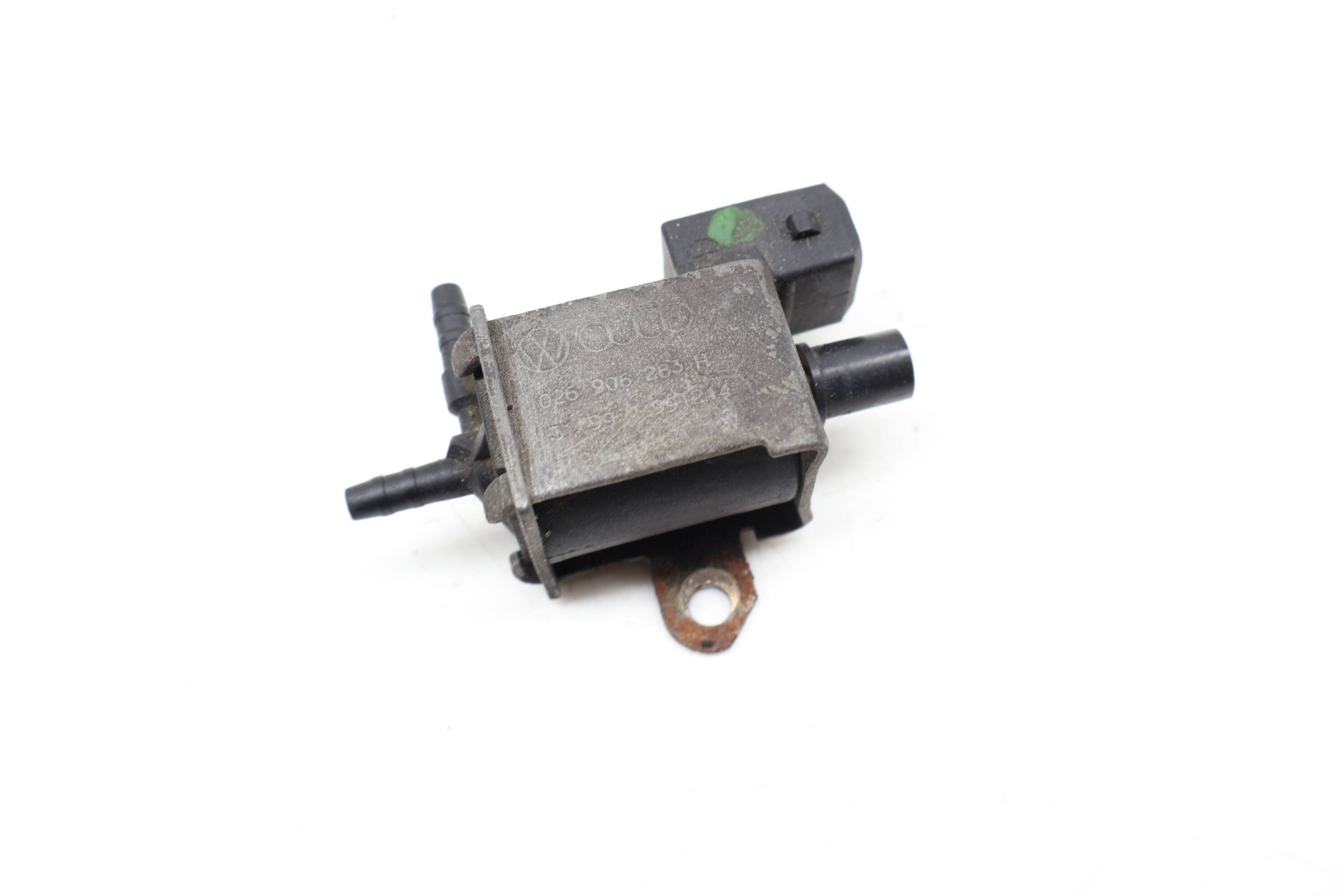 N249 Egr / Combi Vacuum Solenoid Valve 026906283H