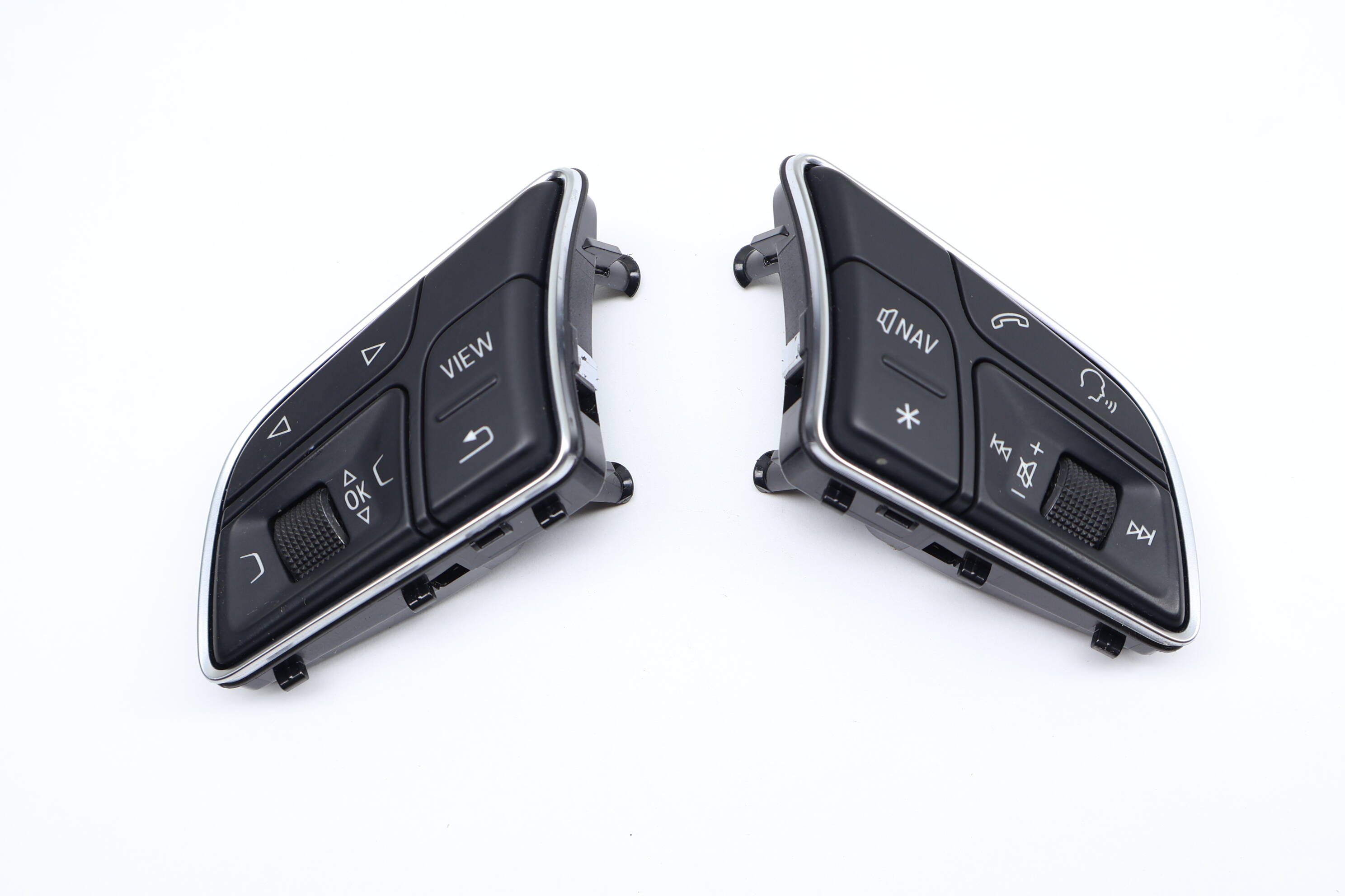 Steering Wheel Control Switch / Button Set 8W0951523F