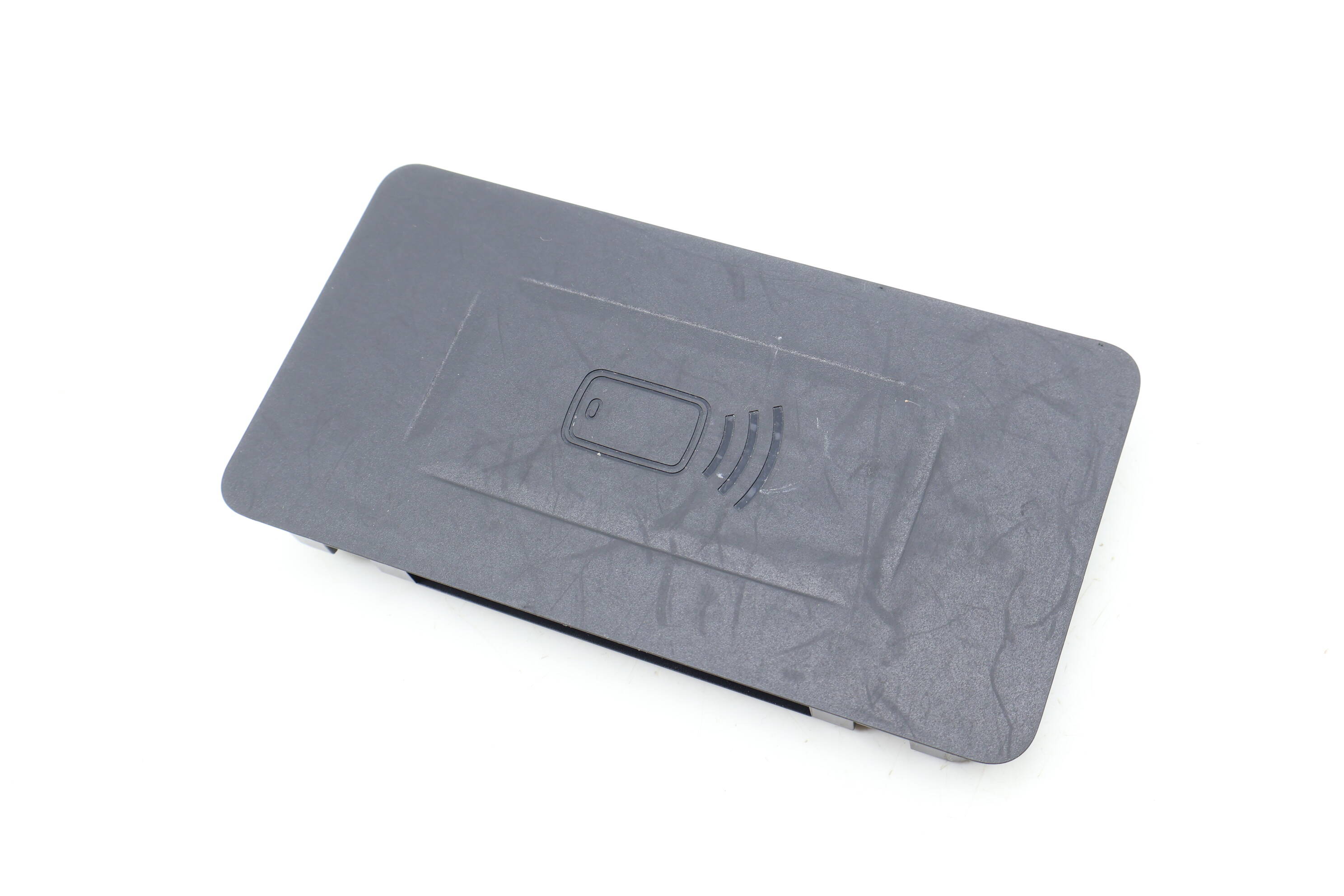Nfc / Near Field Communication Storage Tray 61355A0D8A8