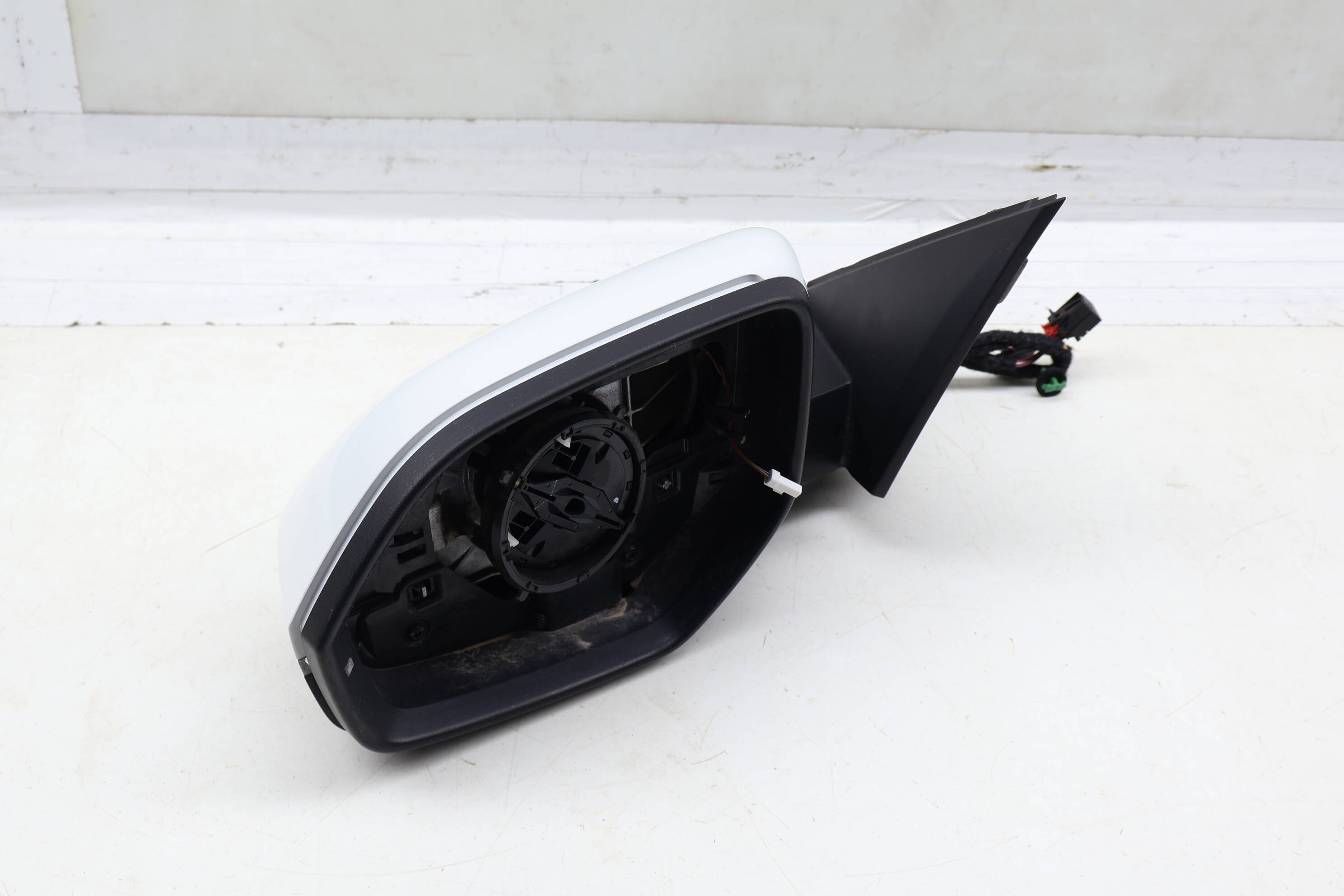 Side View Door Mirror Assembly 3CN857507AQ