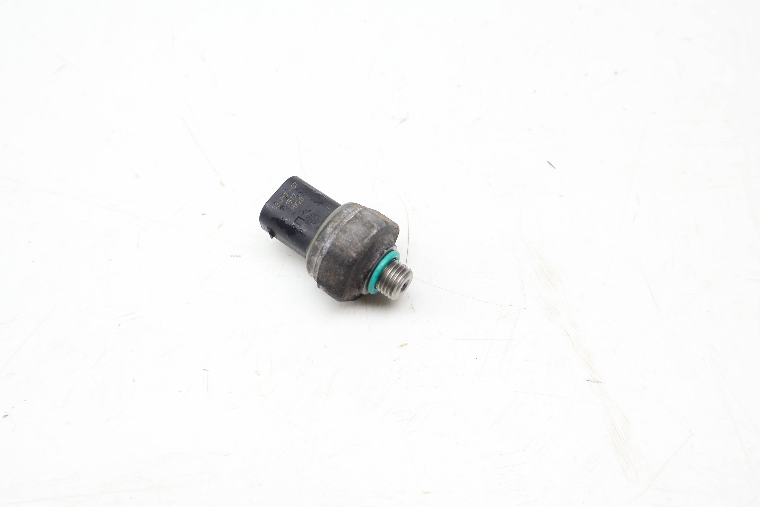 Ac Pressure Switch / Sensor 64539323658