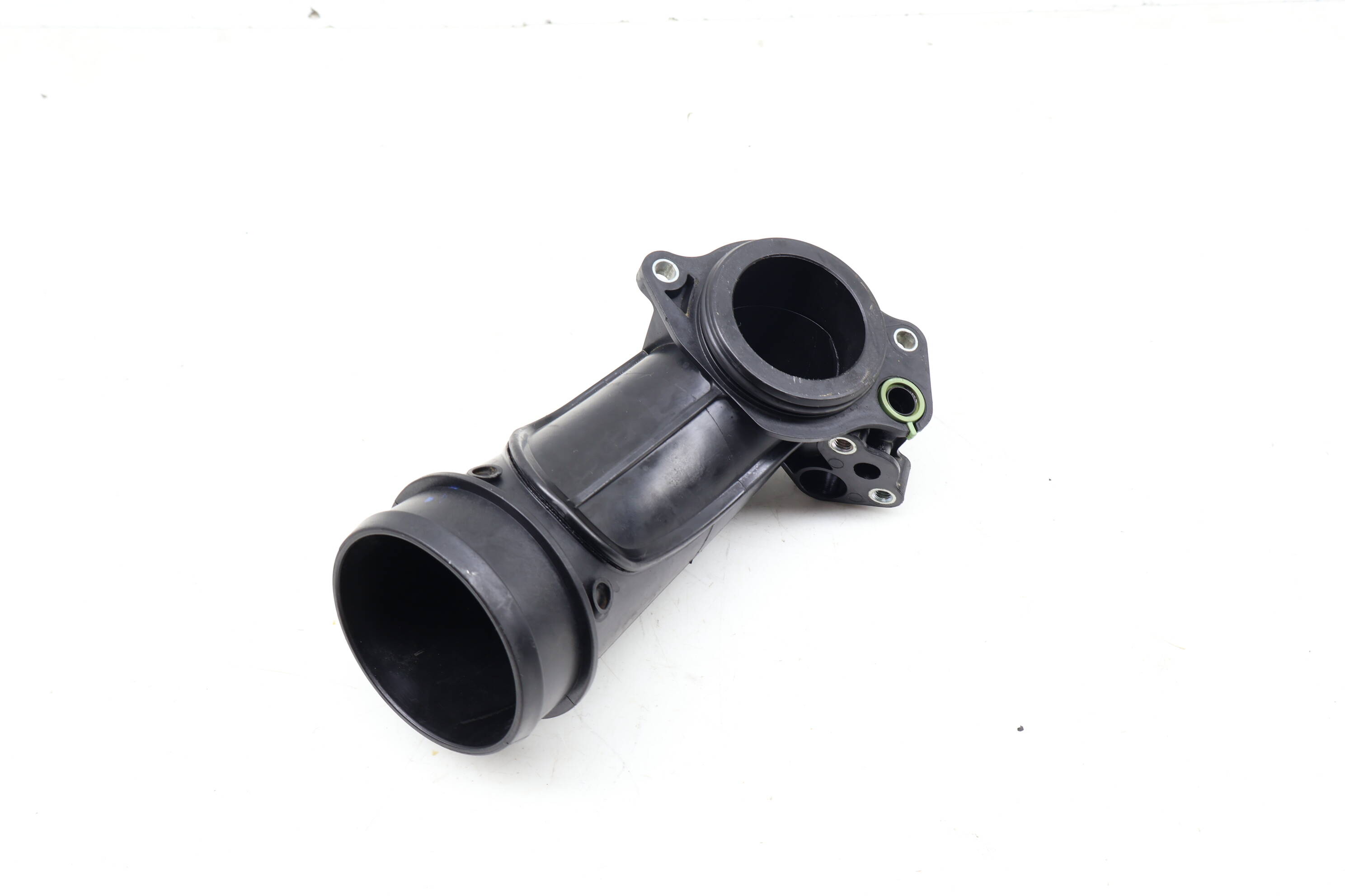 Turbo Hose / Adapter 06N129635A