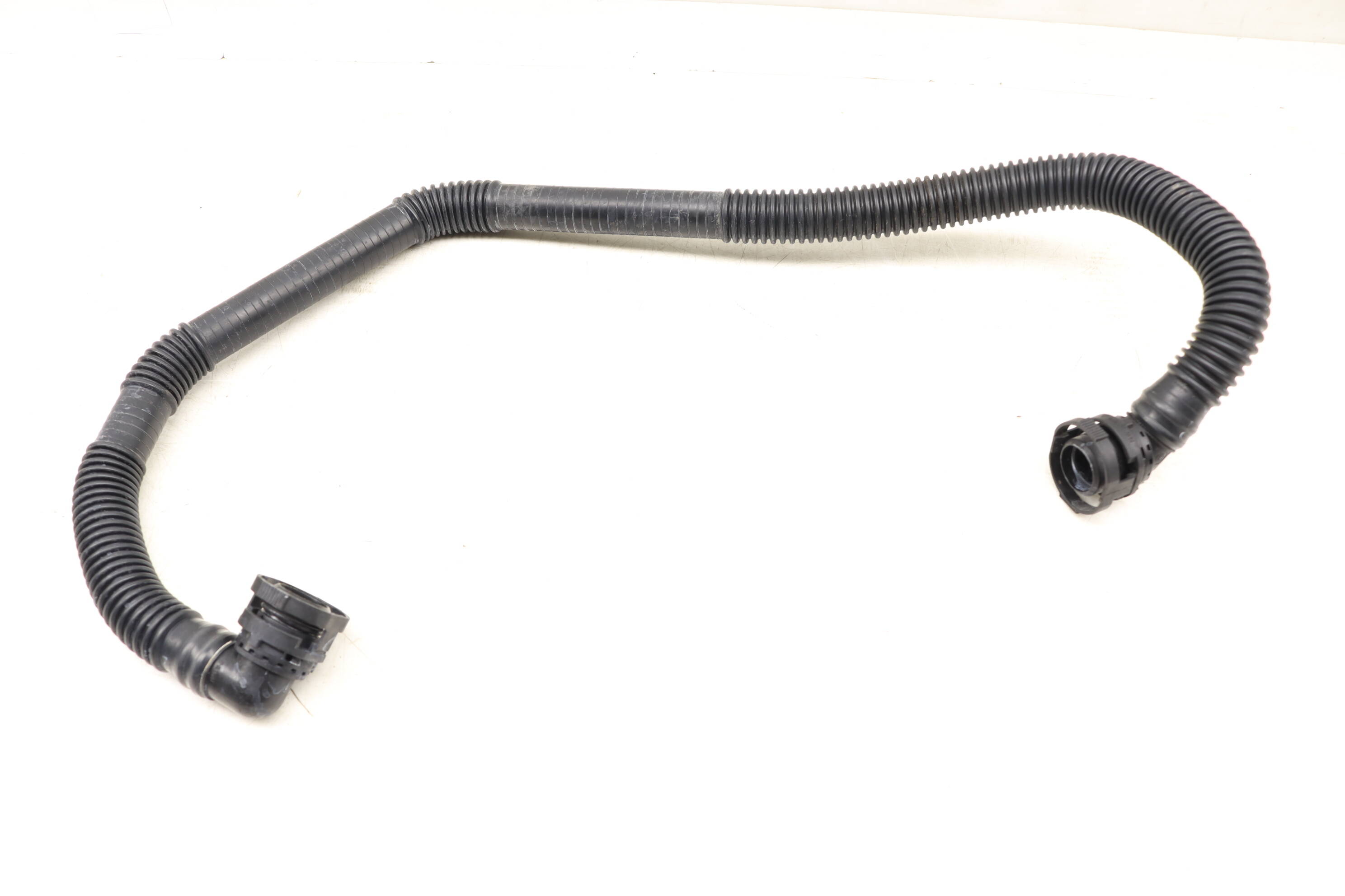 Secondary Air Pump Hose / Line 4M0133817J