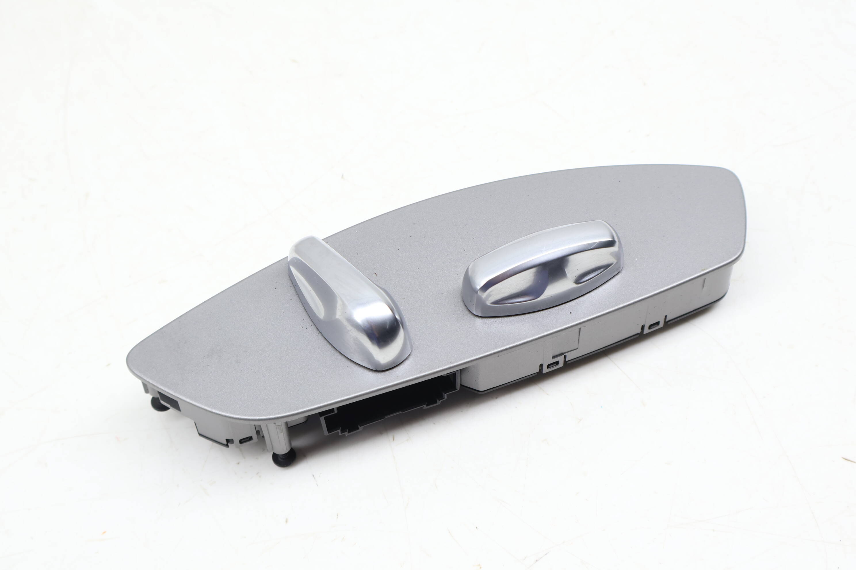 Seat Adjustment Switch 7PP959748M