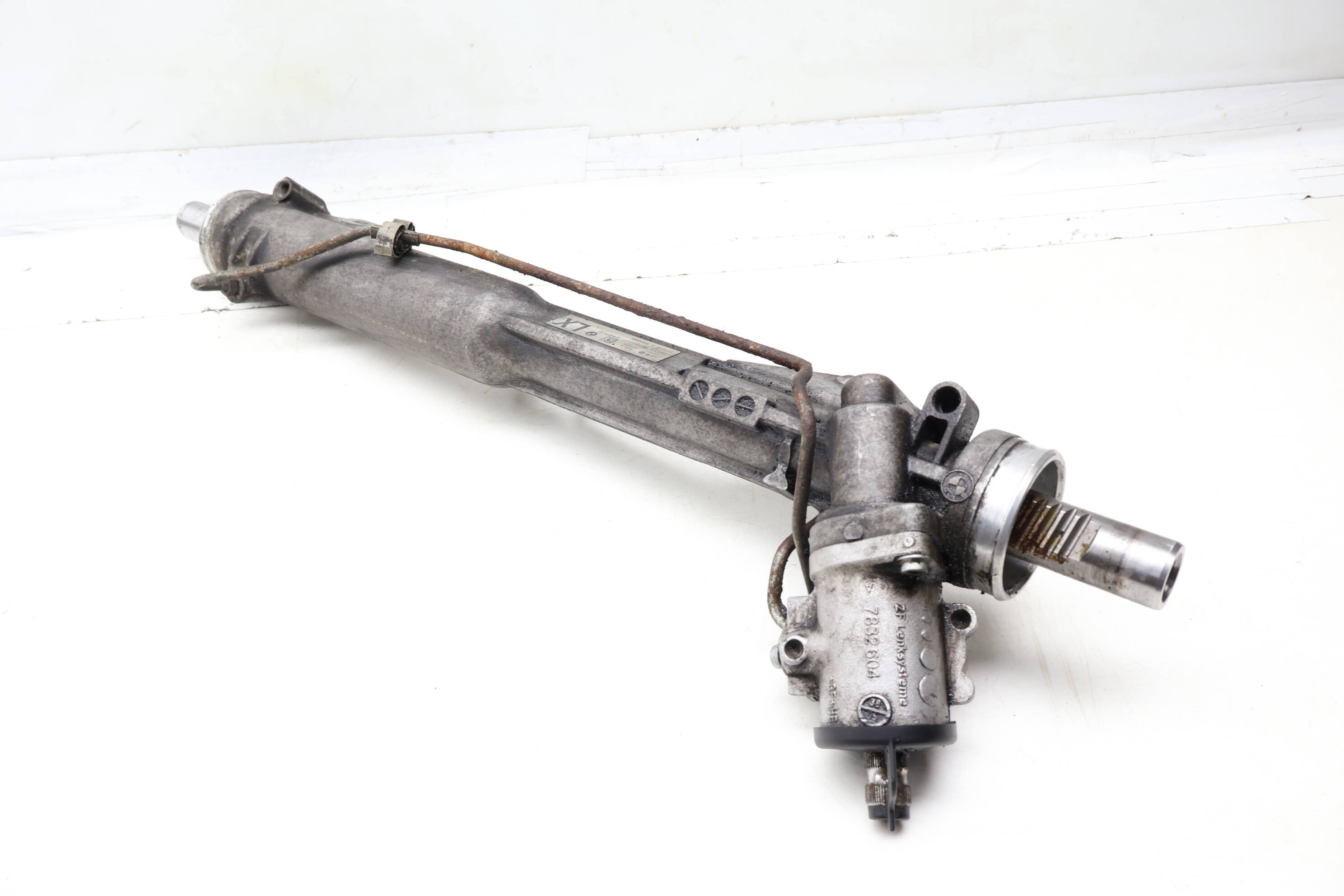 Power Steering Gear / Rack 32106768875