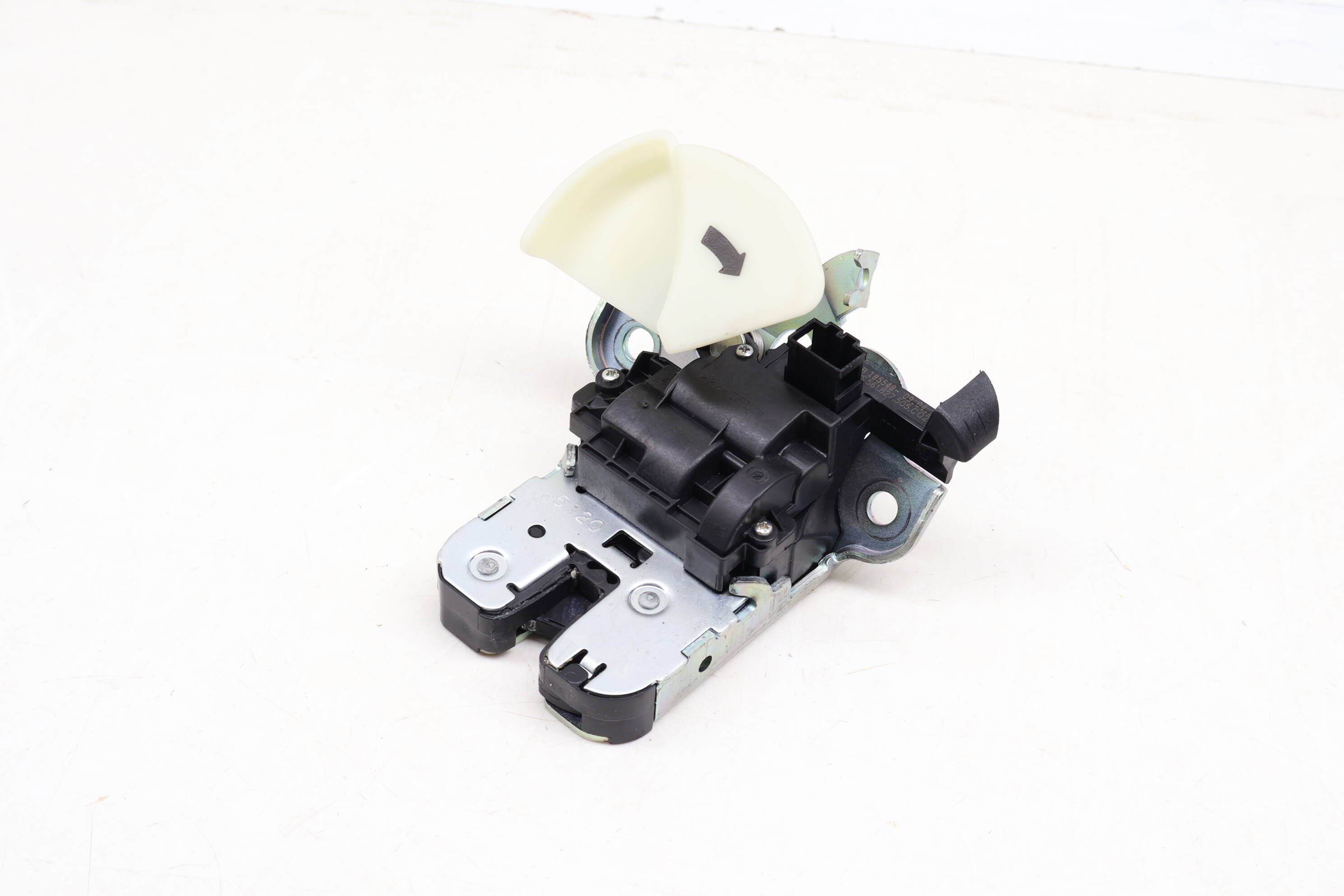 Trunk Latch / Lock 561827505C