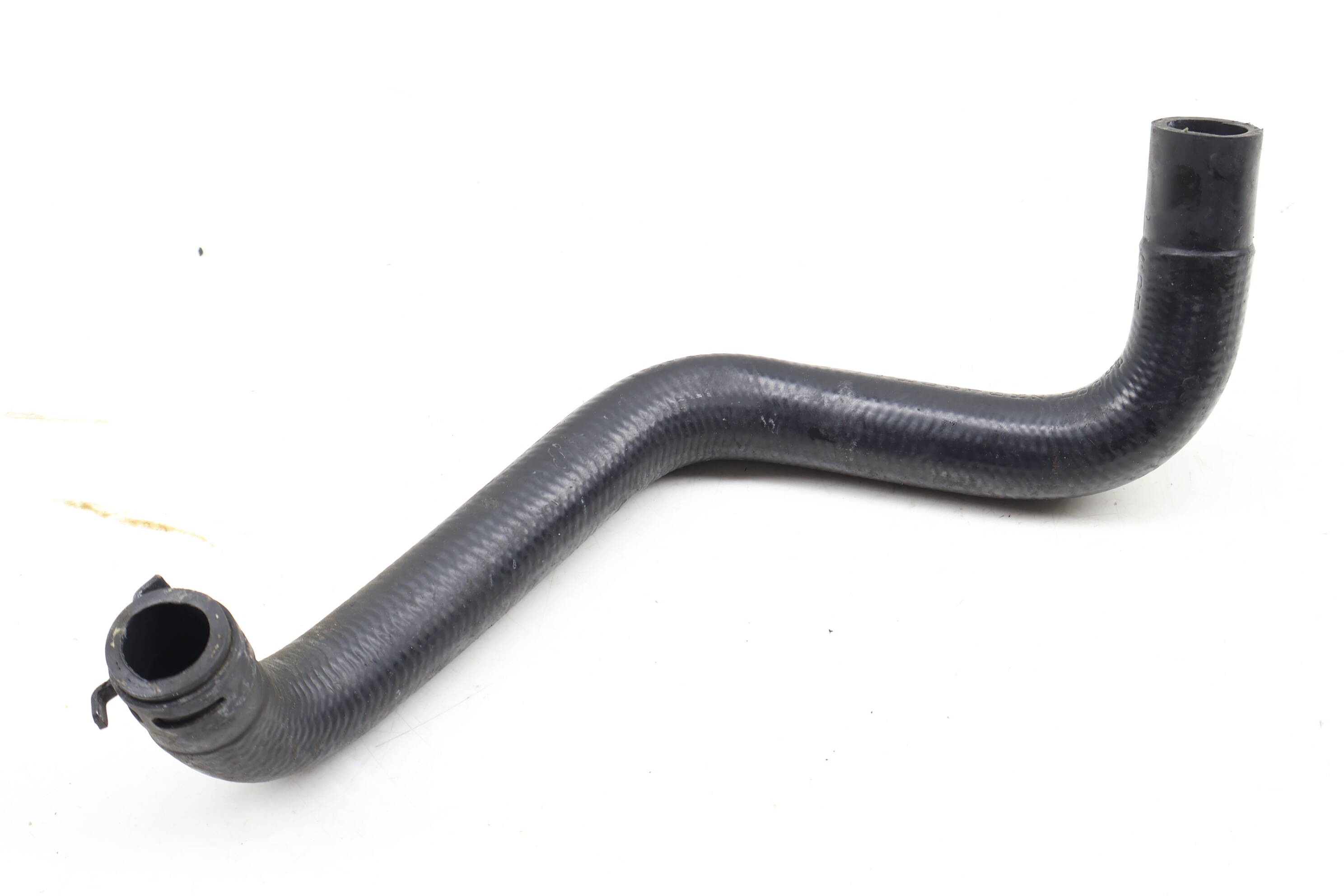 Secondary Air Pump Hose / Egr Valve Line 7L5133643A 95511323910