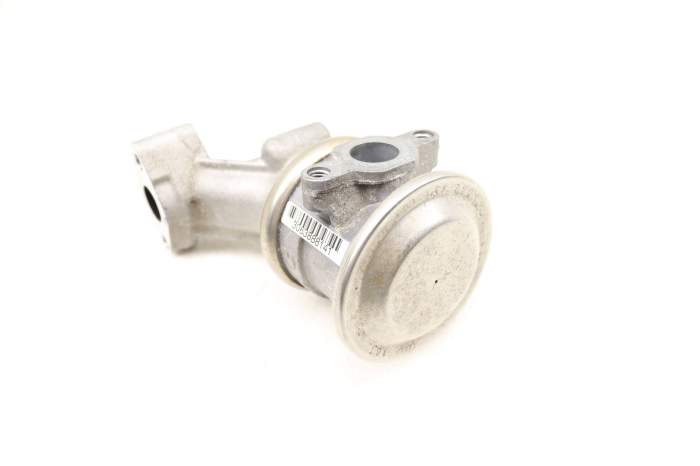 Egr / Combi Valve 06E131101M main product photo
