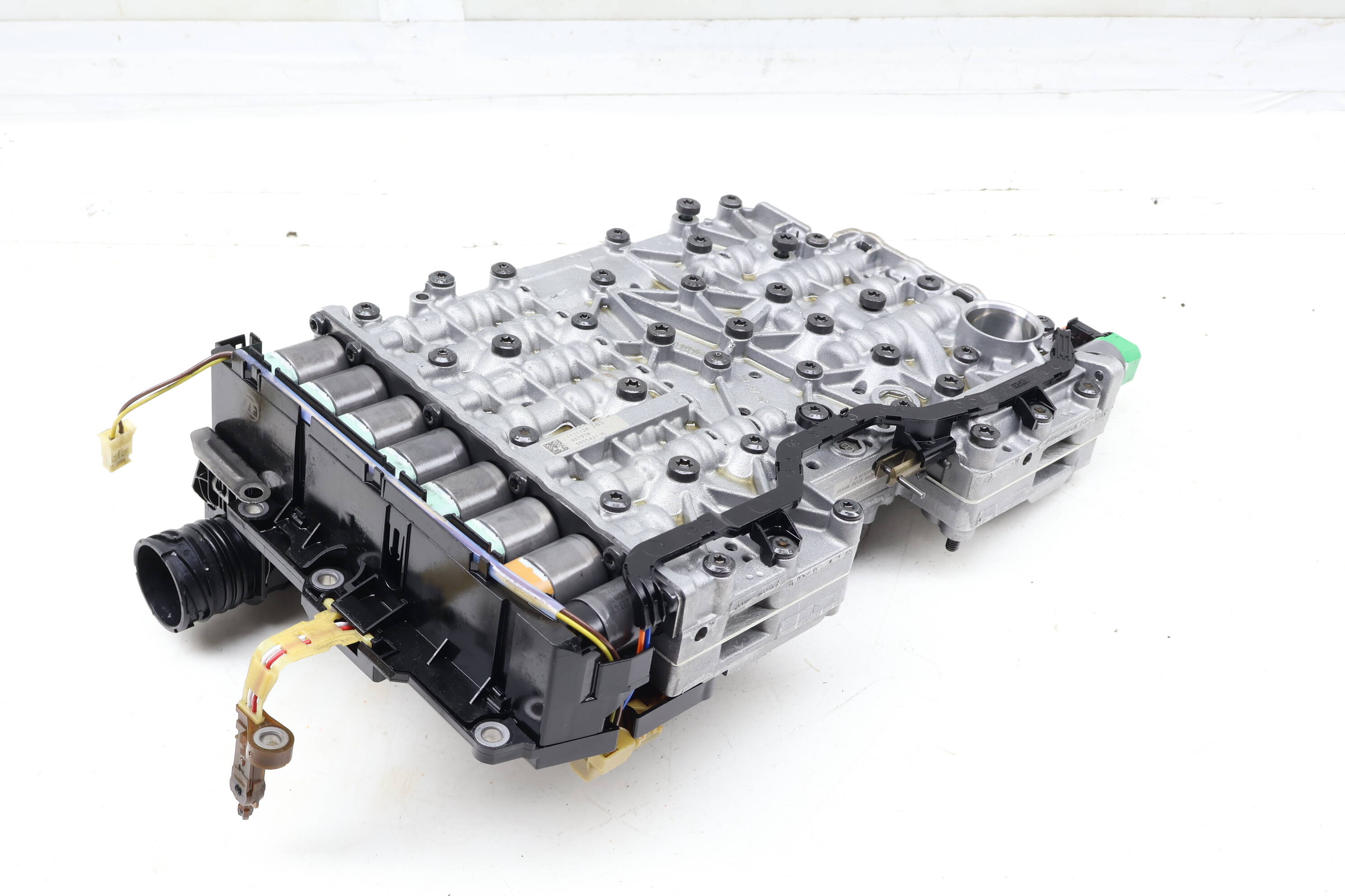 Transmission Valve Body / Mechatronic 5B4C870