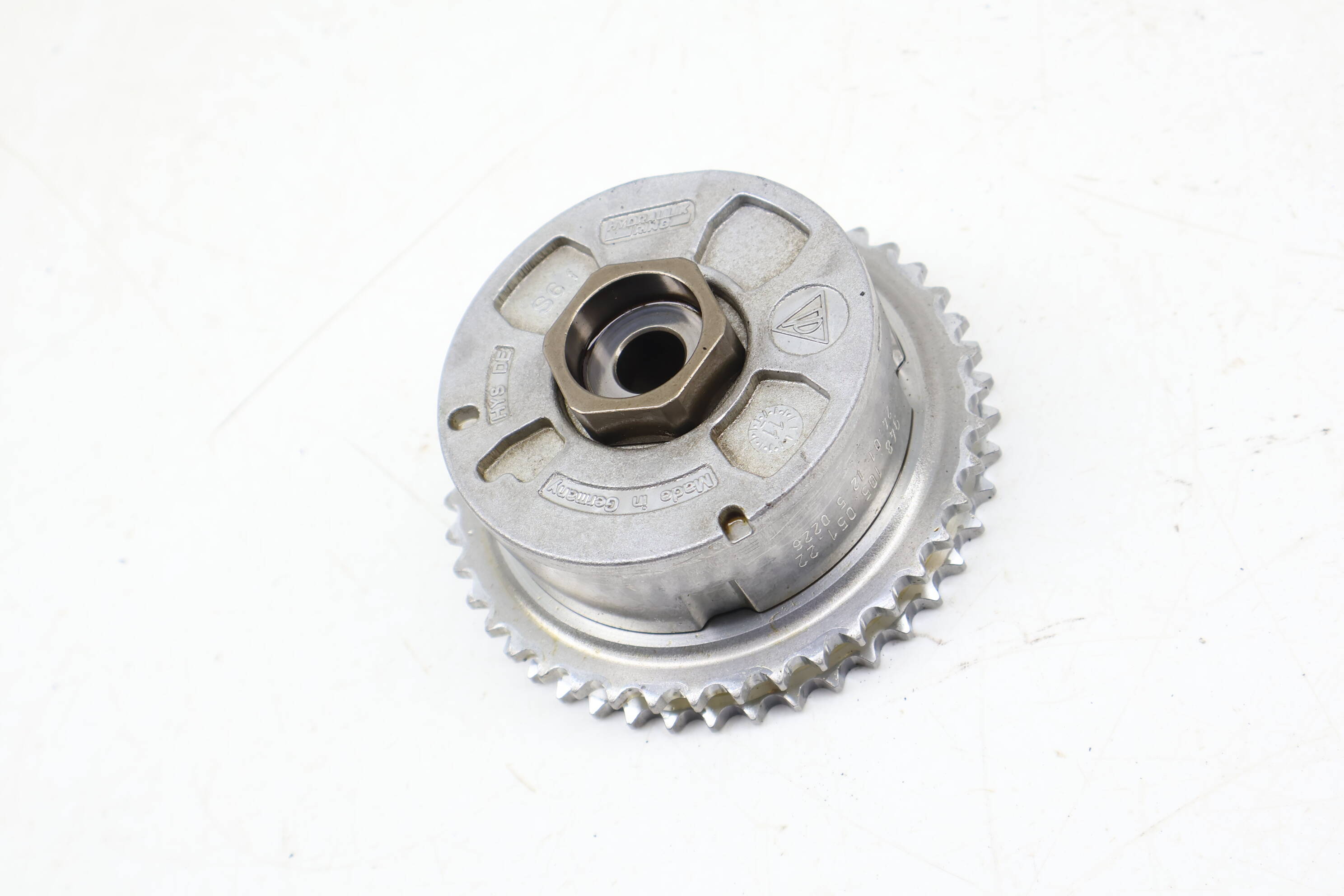 Intake Cam / Camshaft Adjuster Unit 94810505122