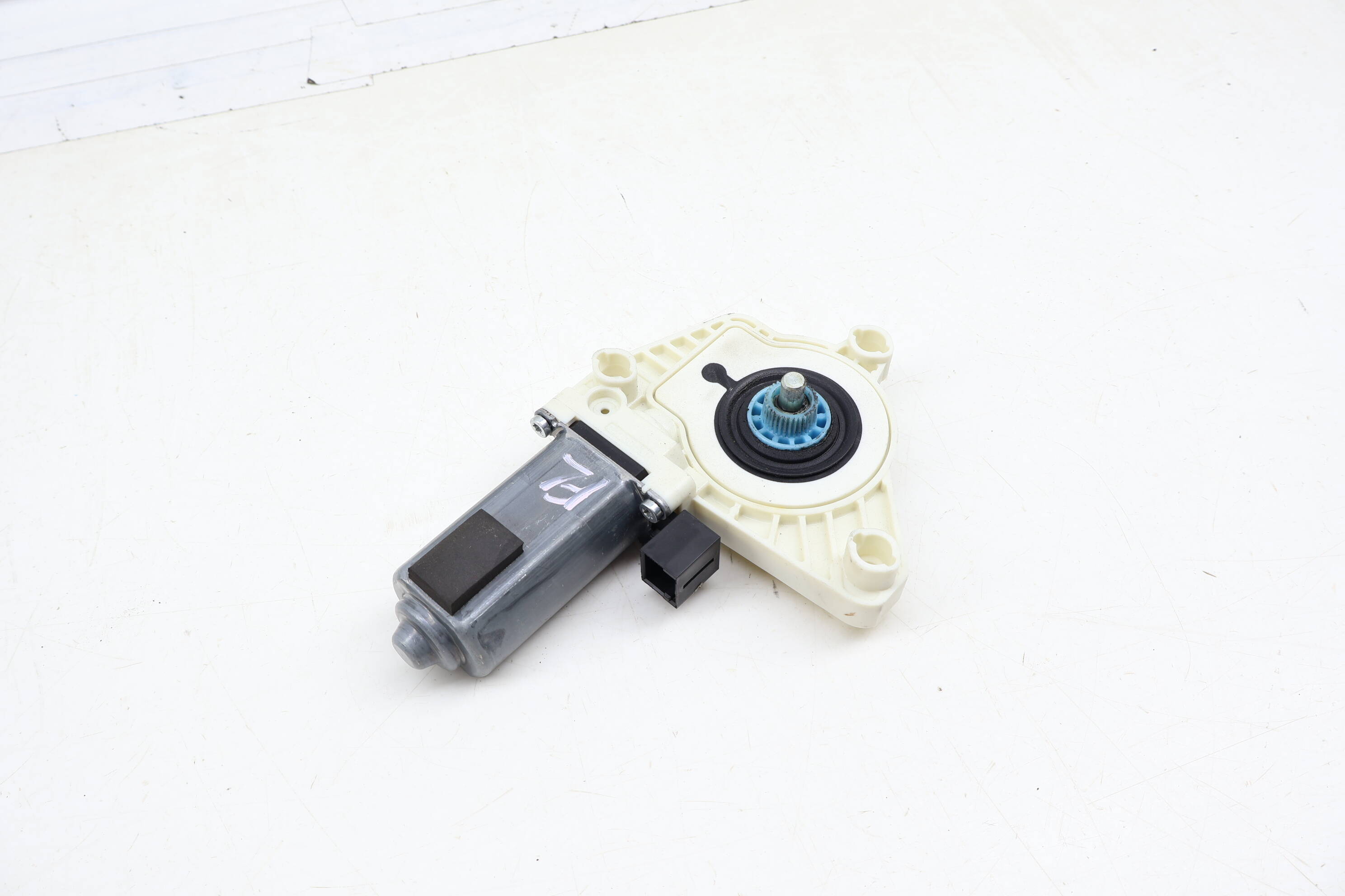 Window Lifter Motor 5Q4959802B