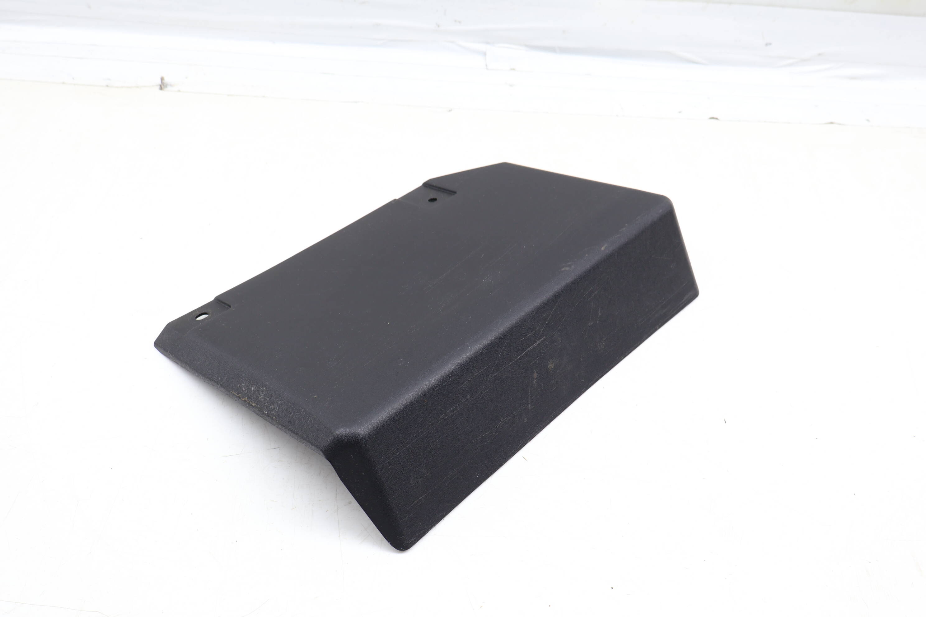 Stereo Amplifier / Amp Cover 5G0972135