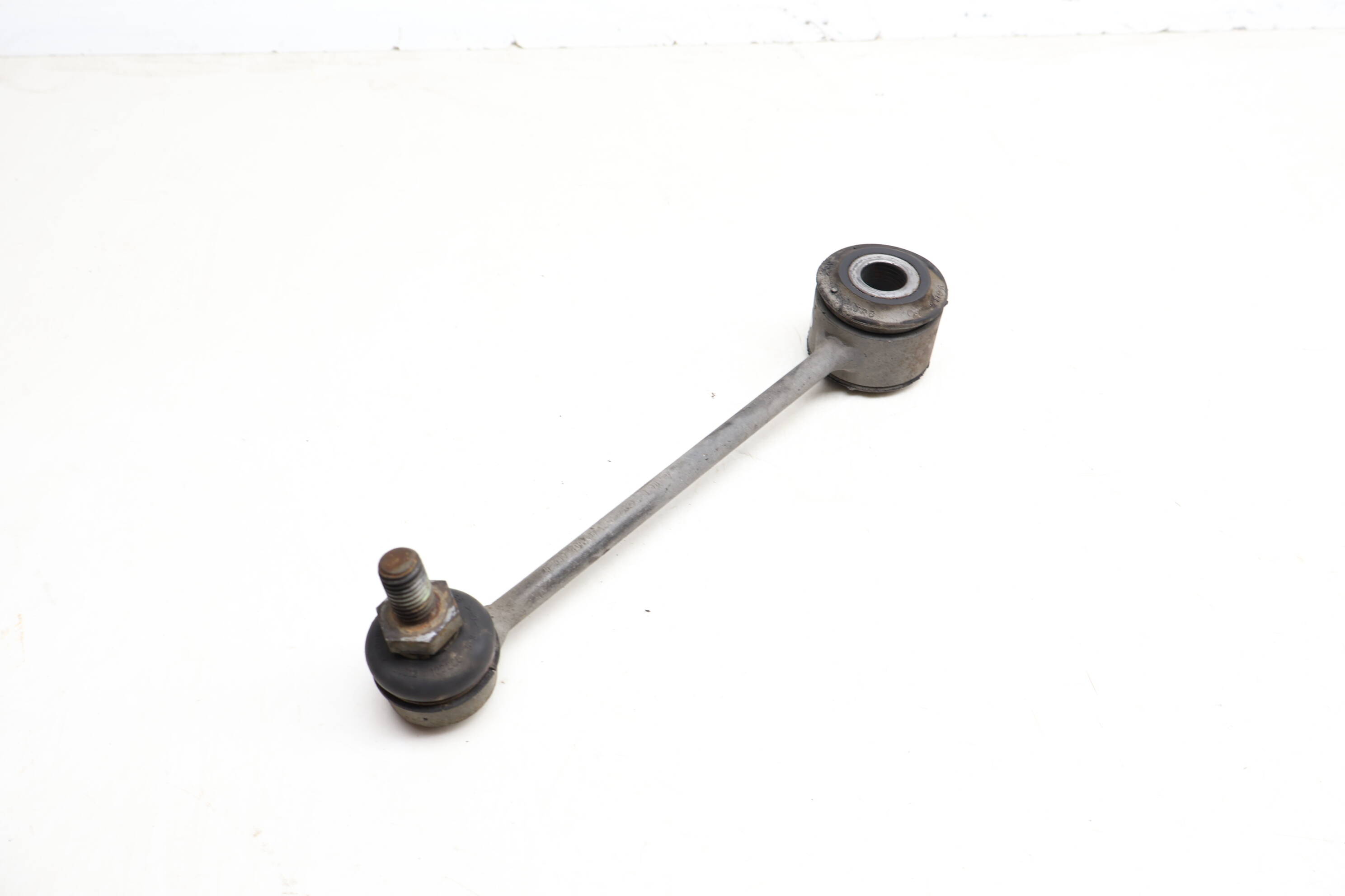 Sway Bar End Link 1J0505466B